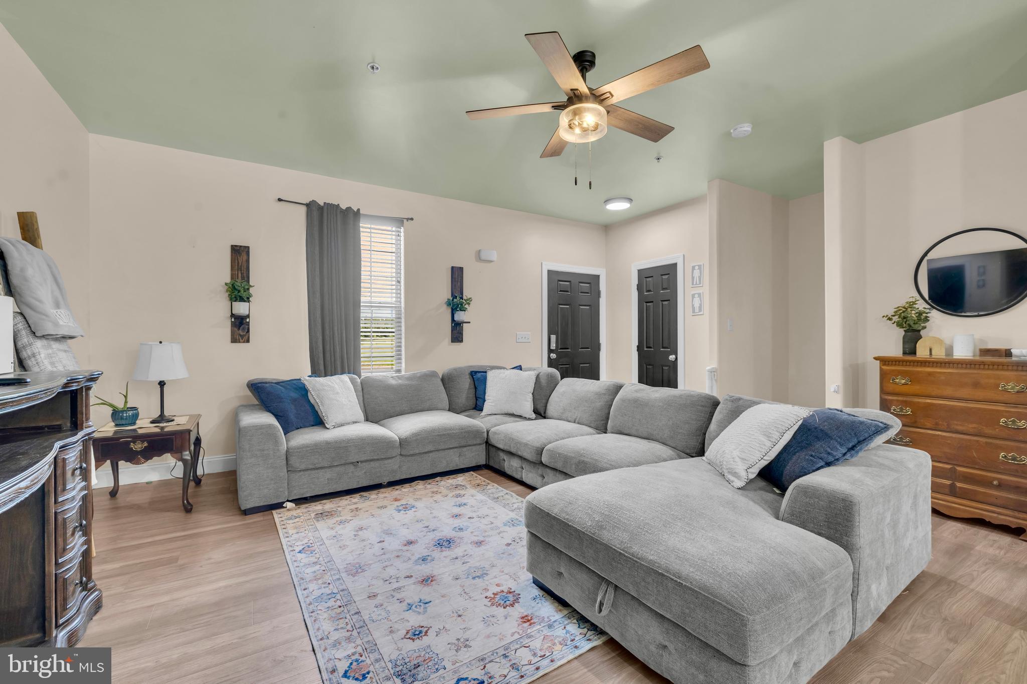 PINERIDGE - Residential