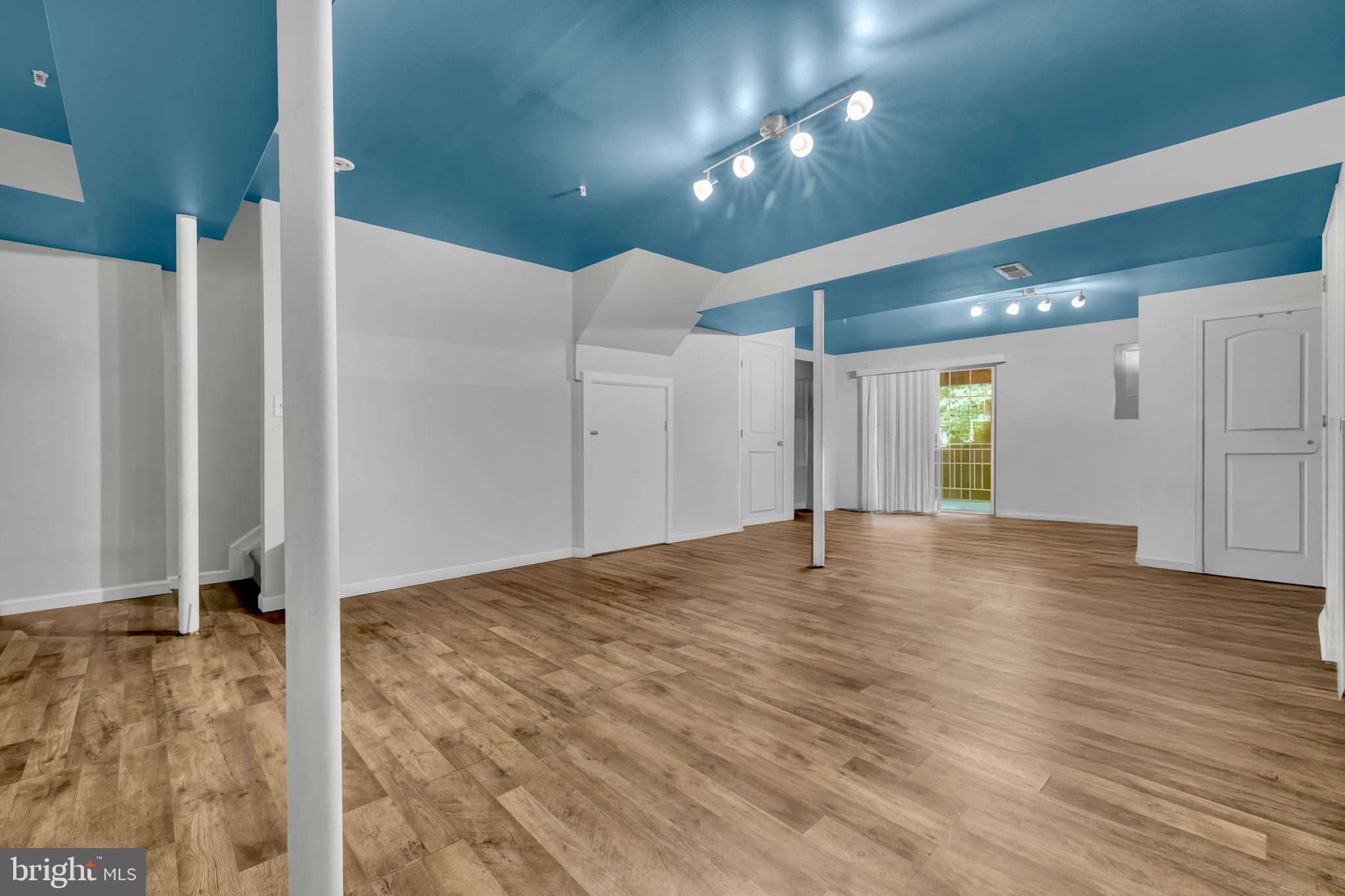 PINERIDGE - Residential