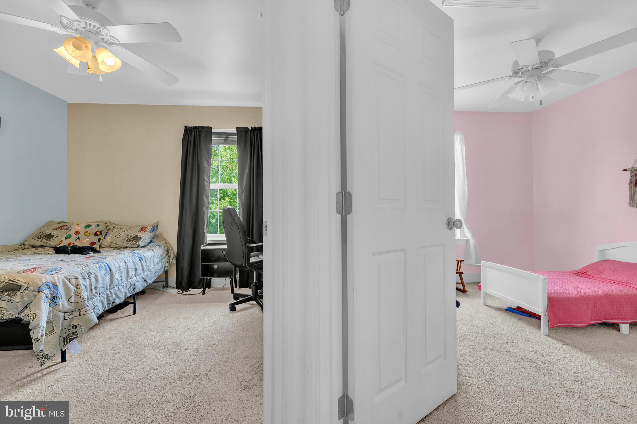 PINERIDGE - Residential