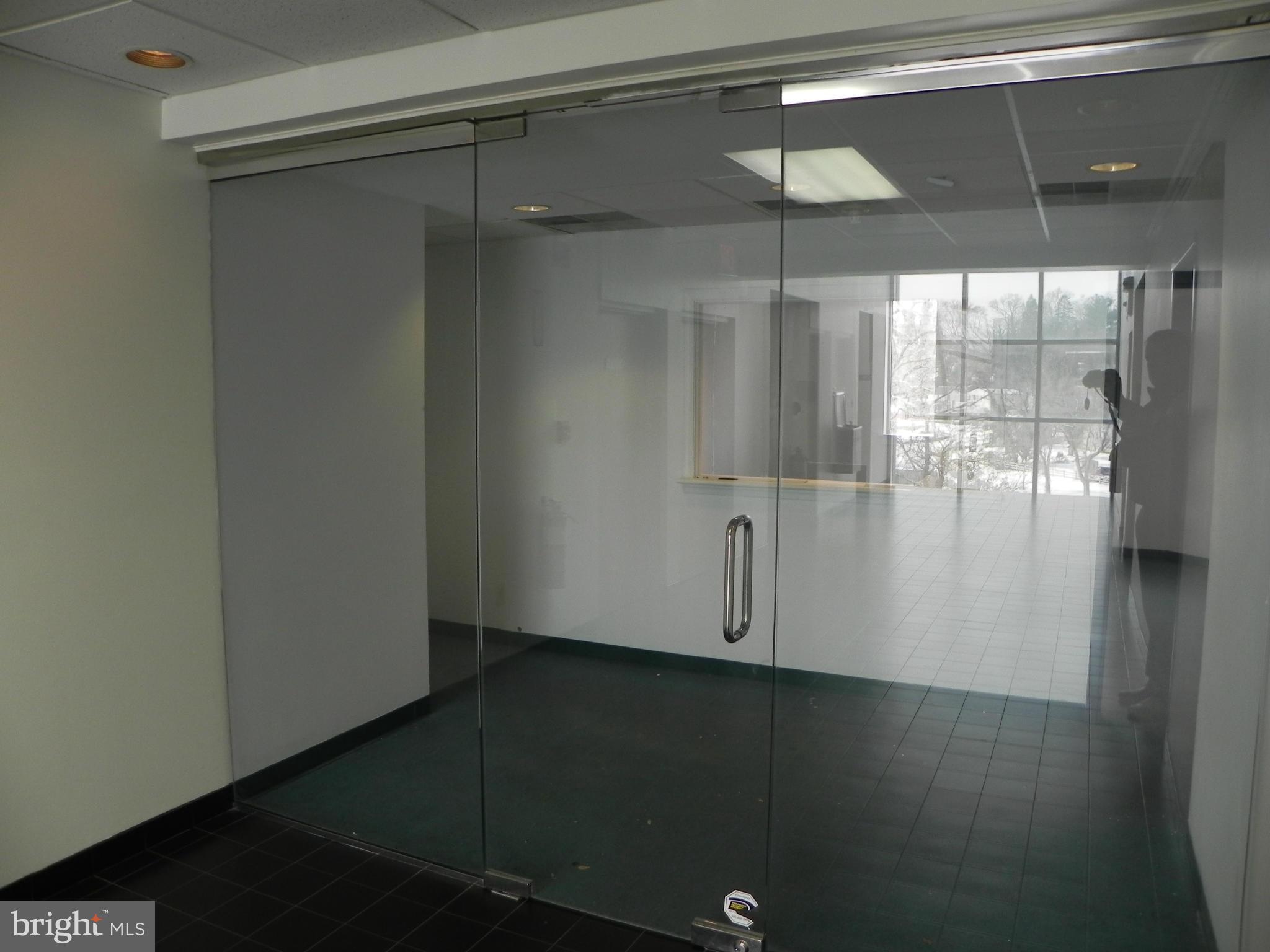 98 ALEXANDRIA TURNPIKE SUITE 52 SUITE 52