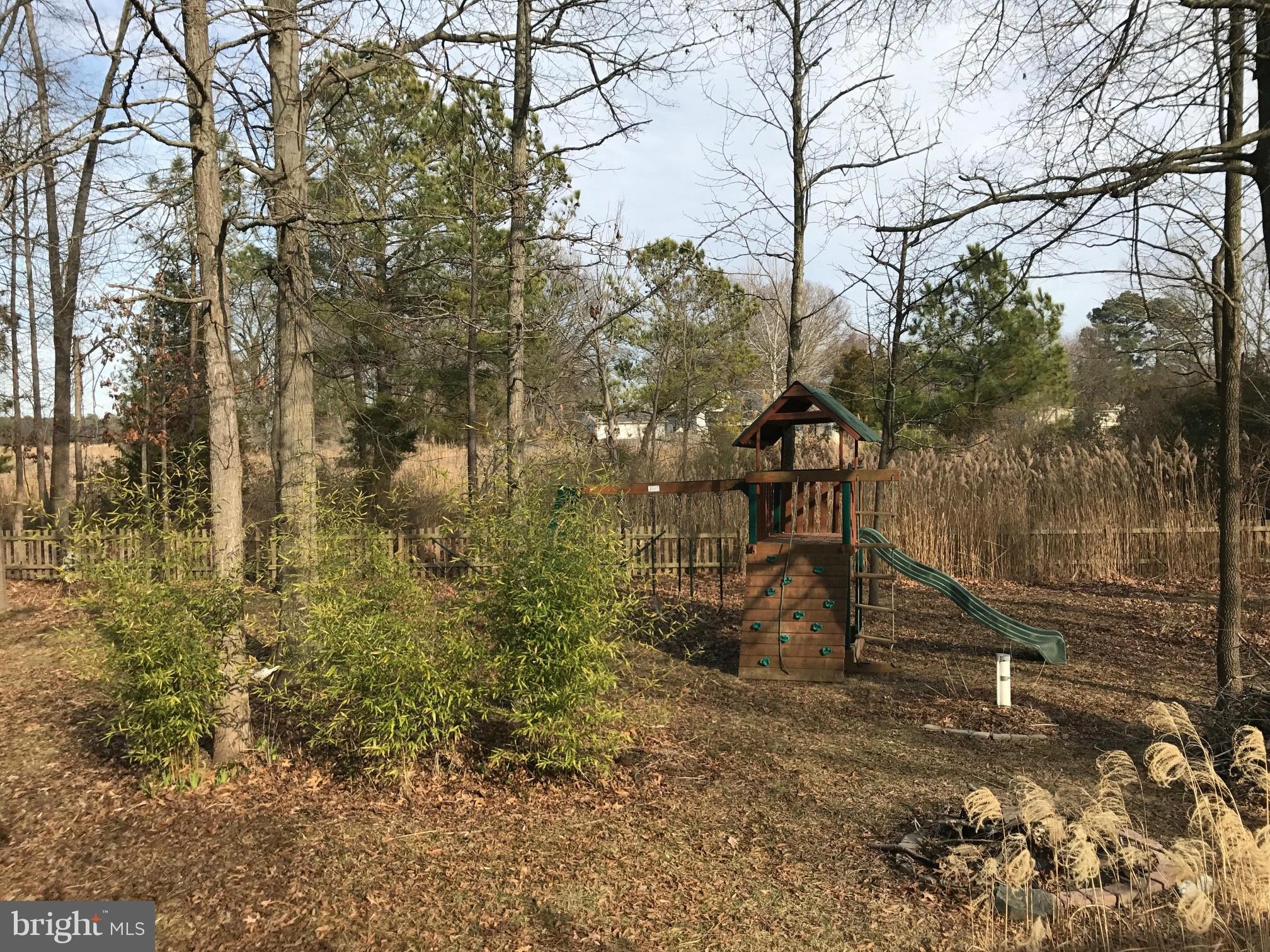 FRANKLIN MANOR BEACH - Residential