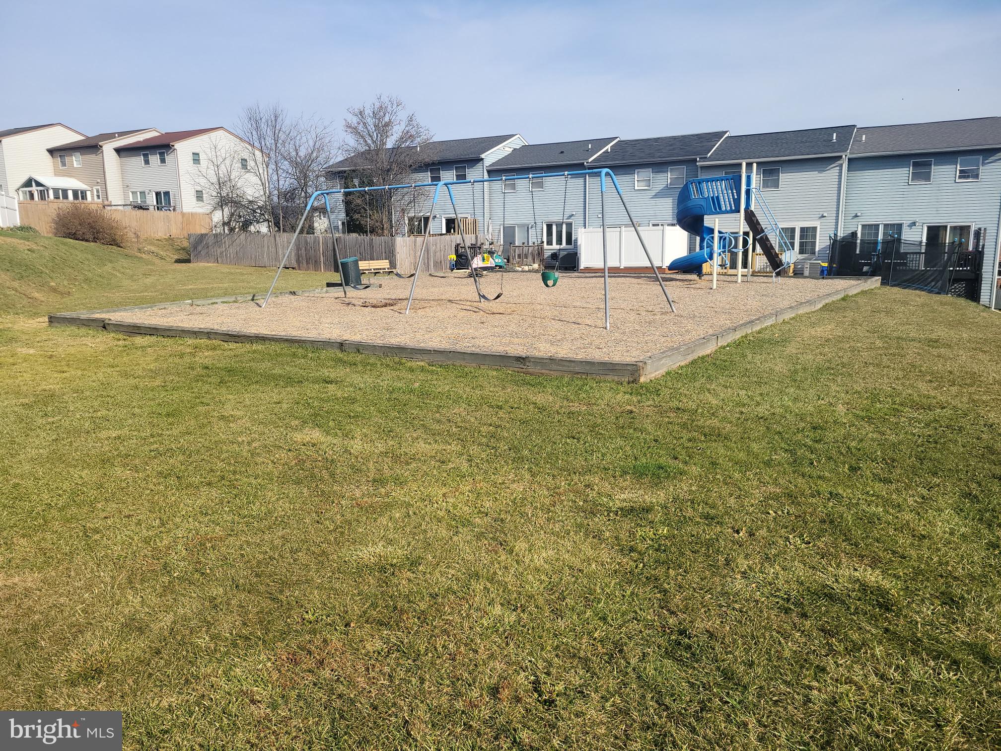 VILLAGE OF VALLEY GREEN - Residential