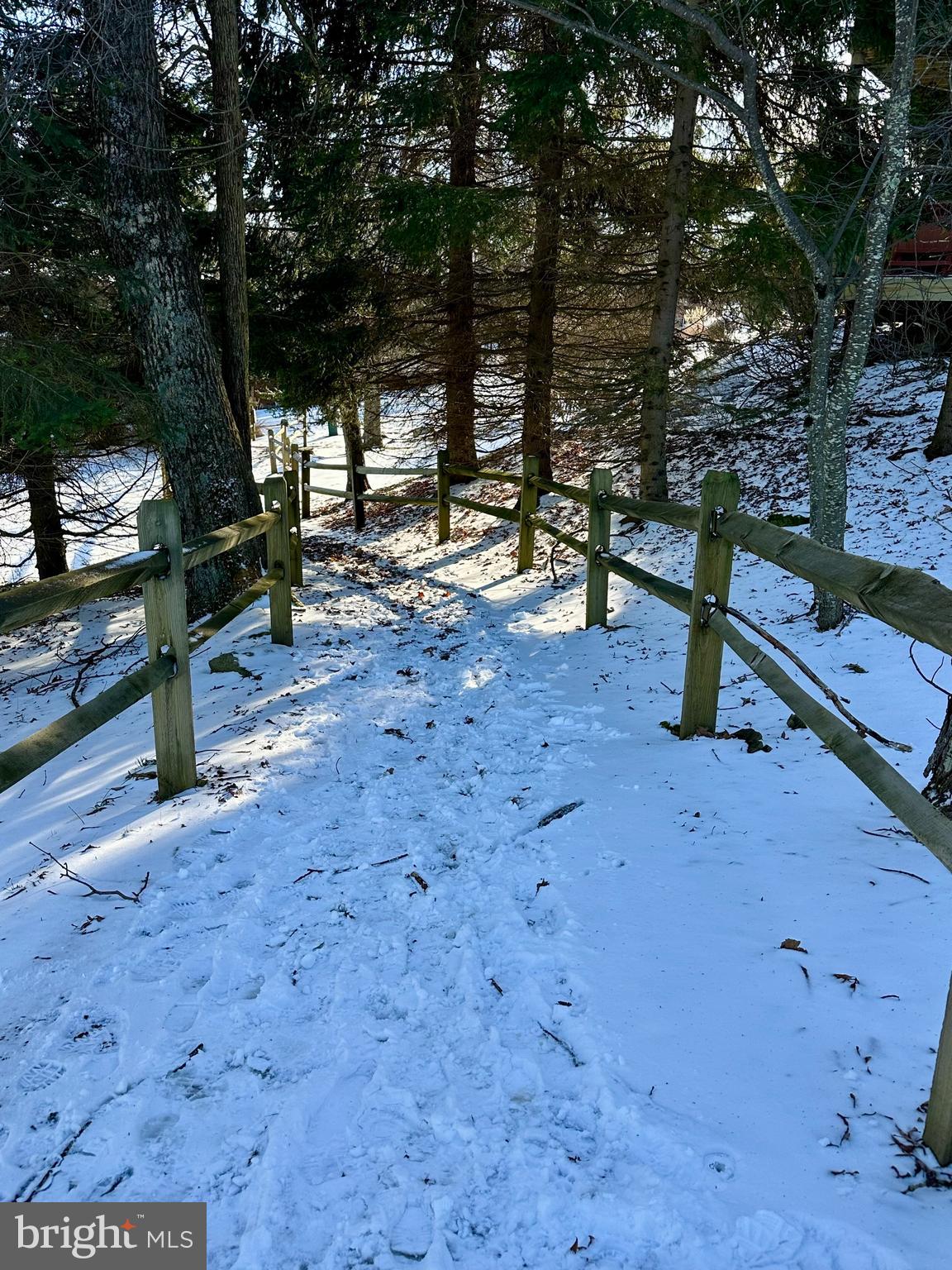 HIGHLINE - Land