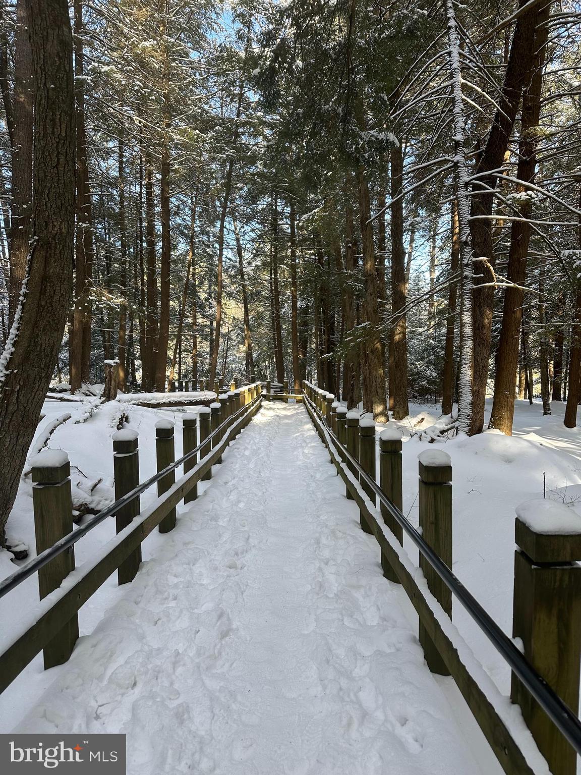 HIGHLINE - Land
