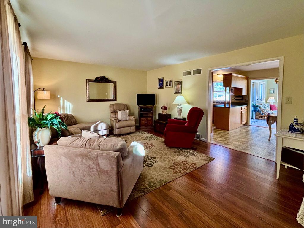 Photo of 237 Skylark Road, LITITZ, PA 17543 (MLS # PALA2060786)