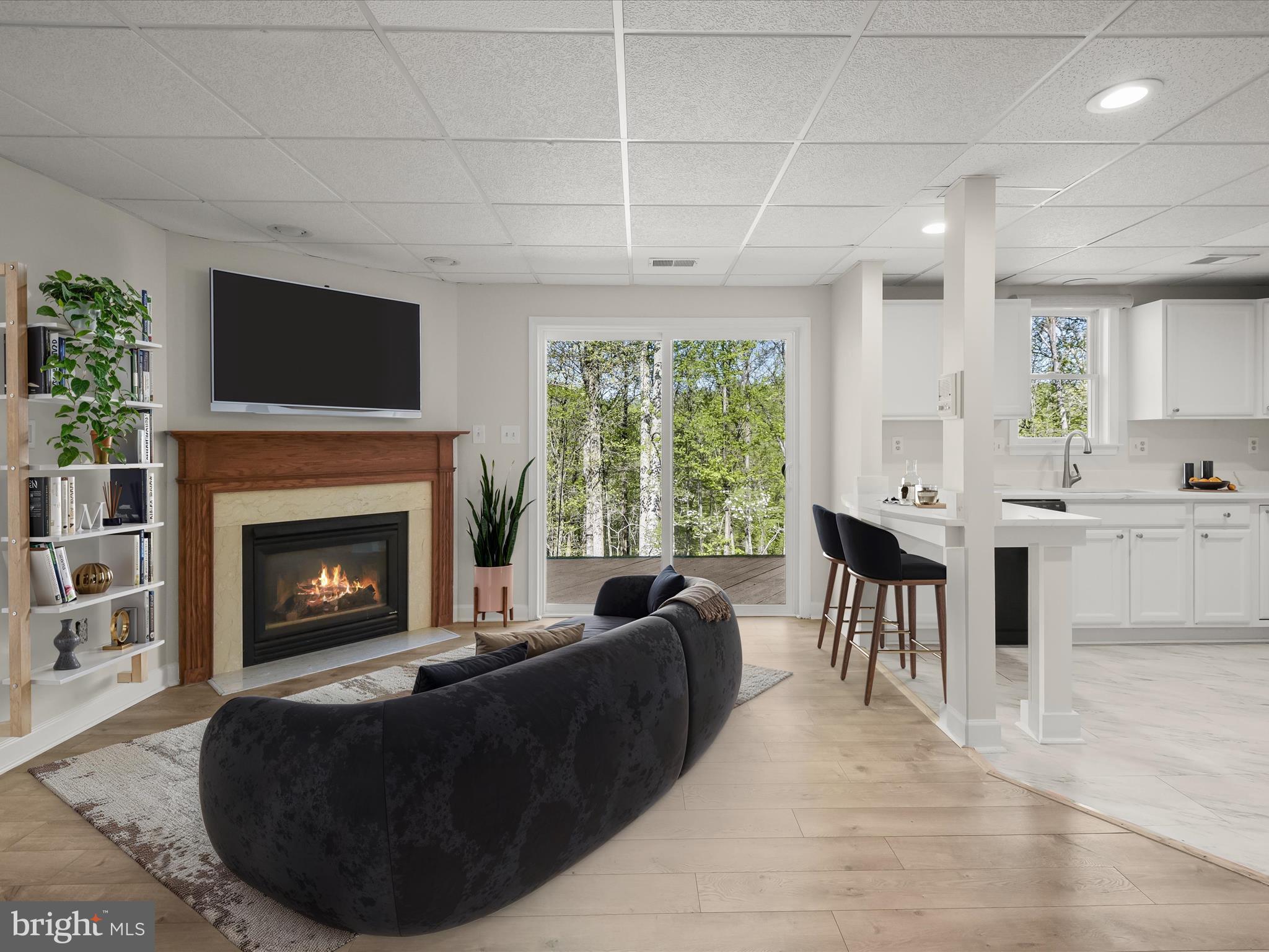3098 GREENHAVEN COURT