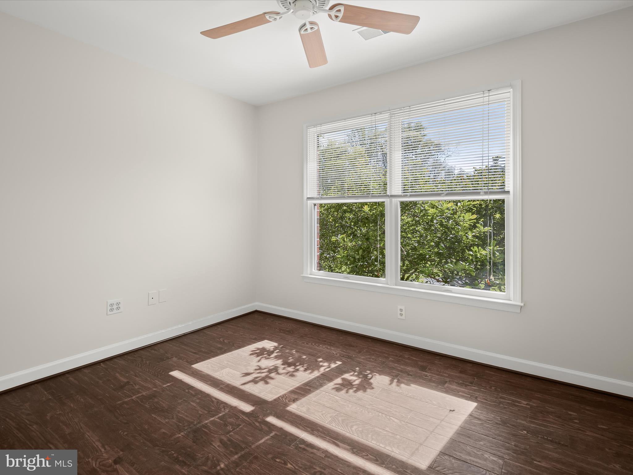 MOUNT HEBRON - Residential