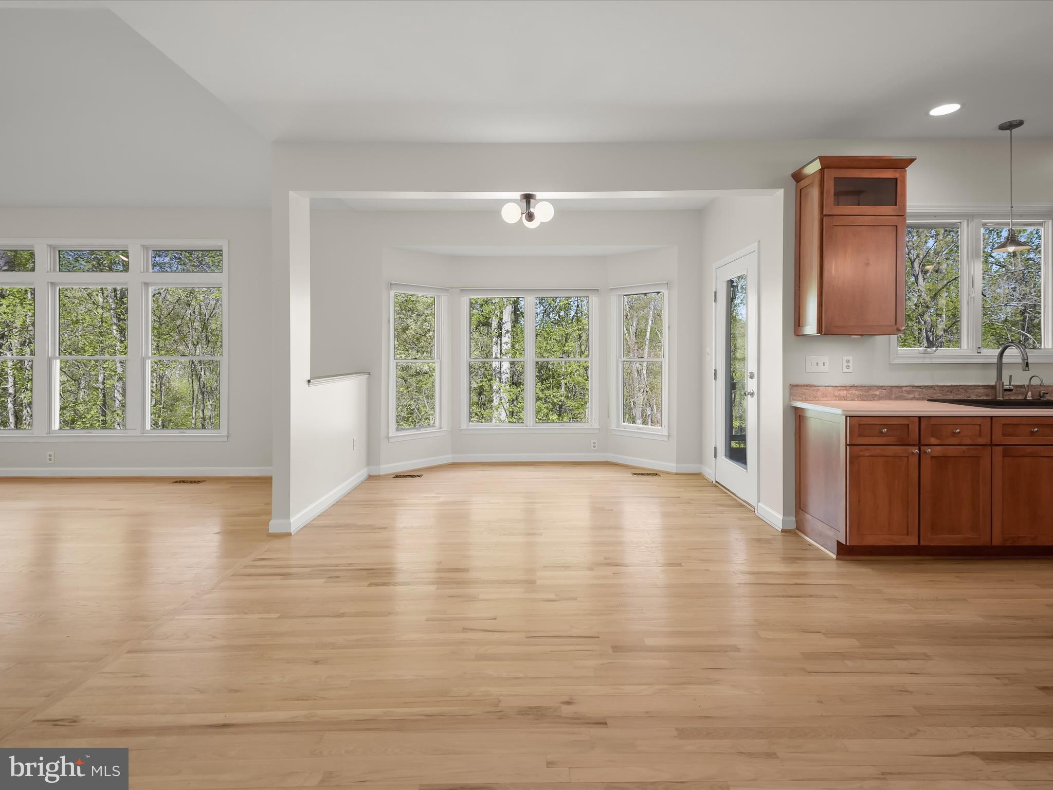 MOUNT HEBRON - Residential