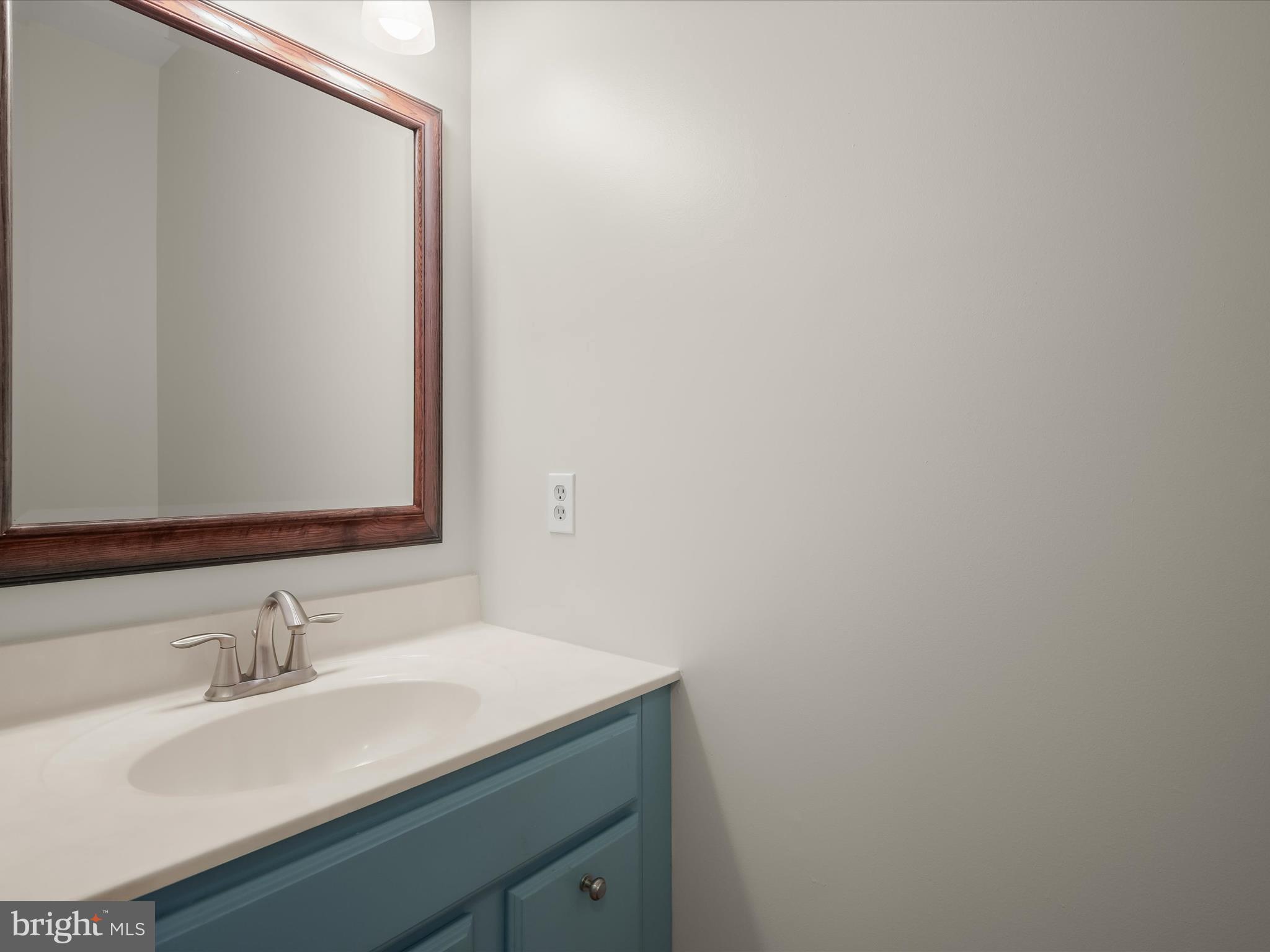 MOUNT HEBRON - Residential