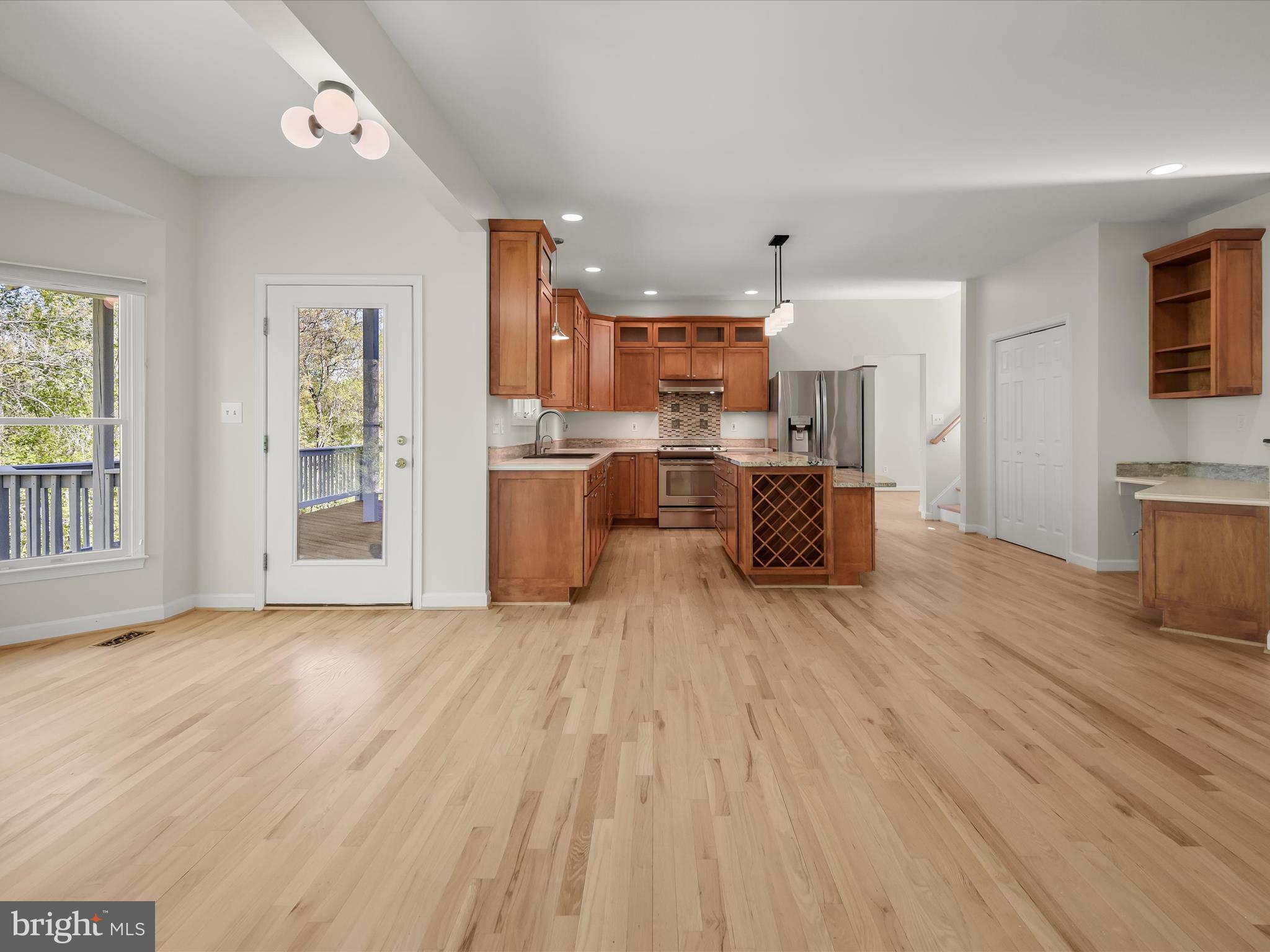 MOUNT HEBRON - Residential