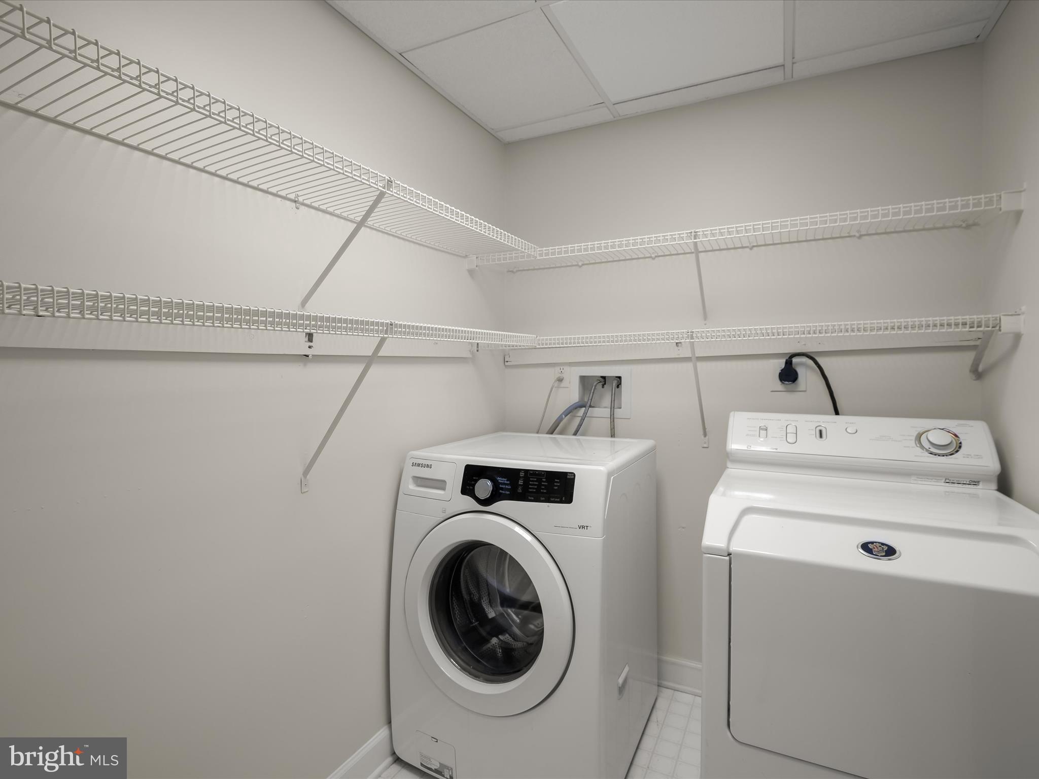 MOUNT HEBRON - Residential