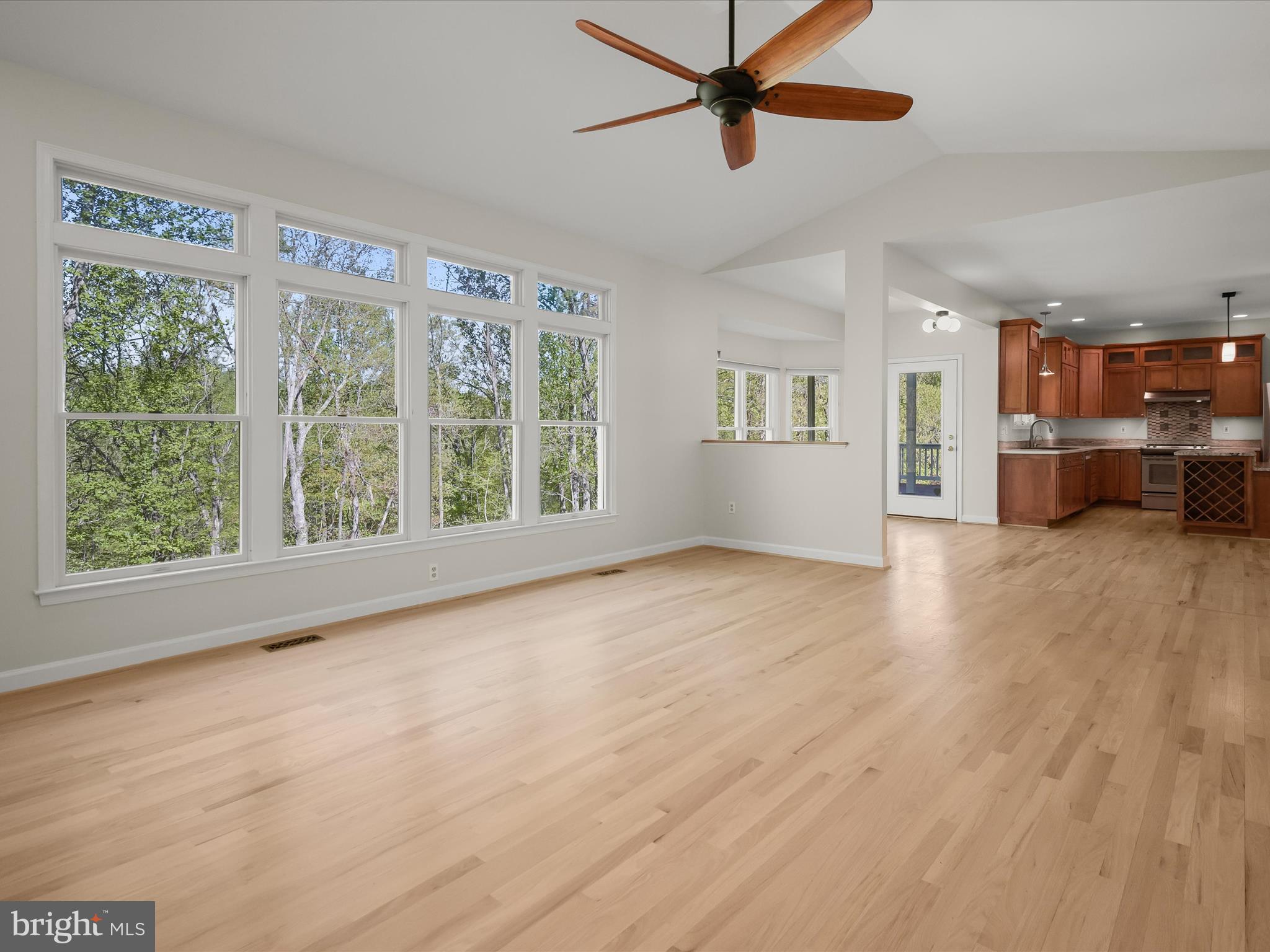 MOUNT HEBRON - Residential