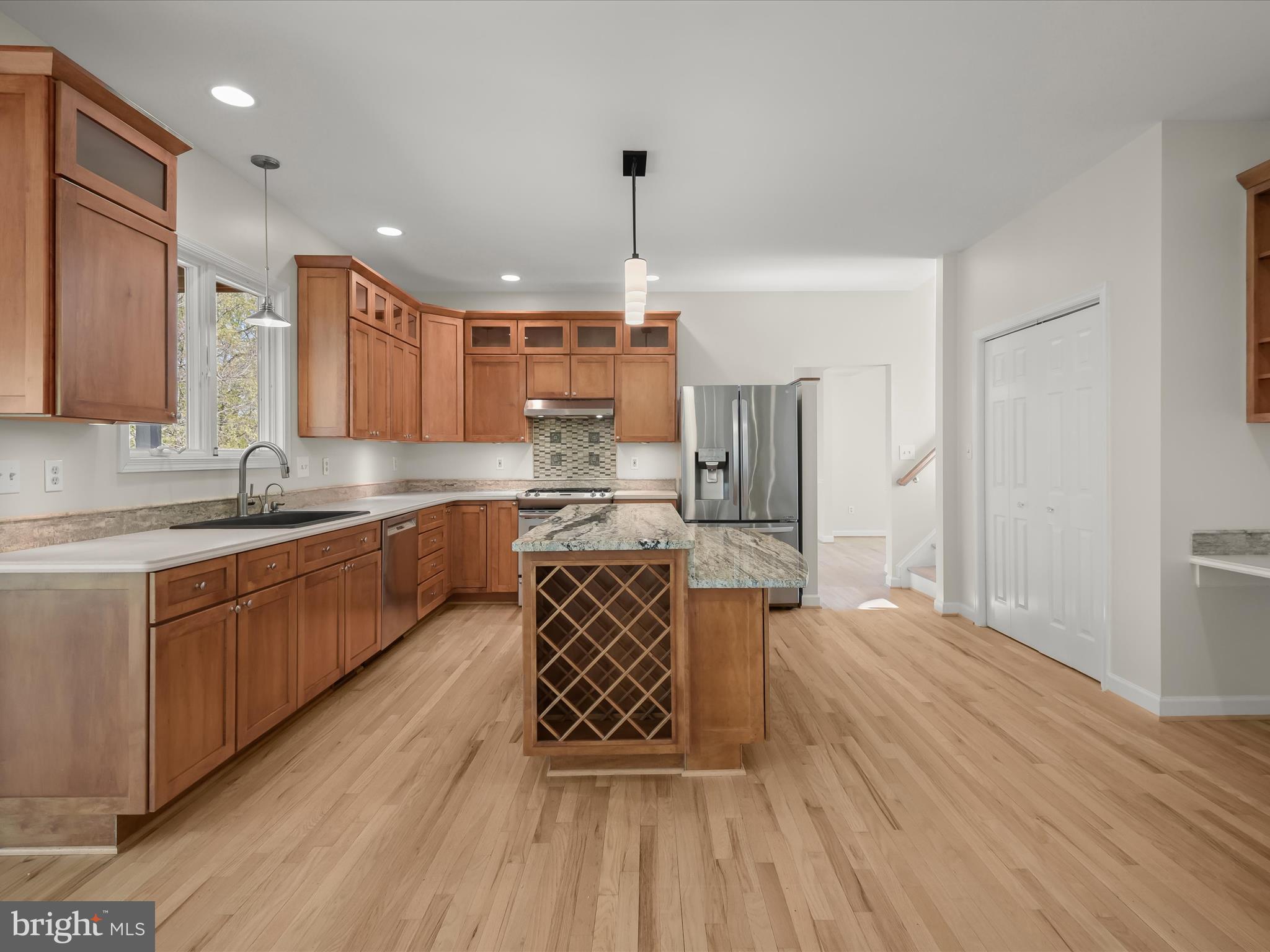 MOUNT HEBRON - Residential