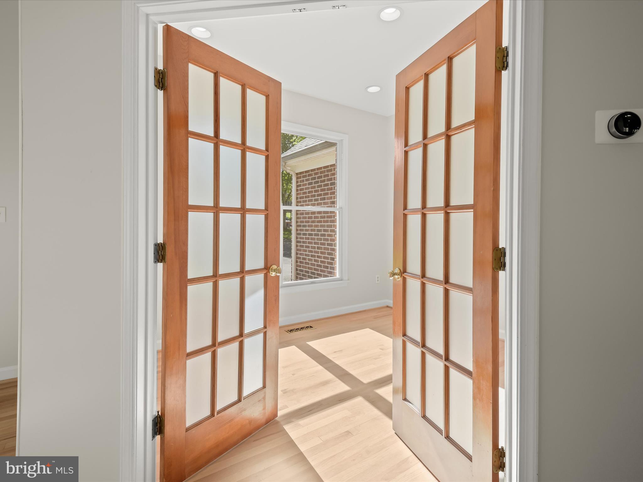 MOUNT HEBRON - Residential