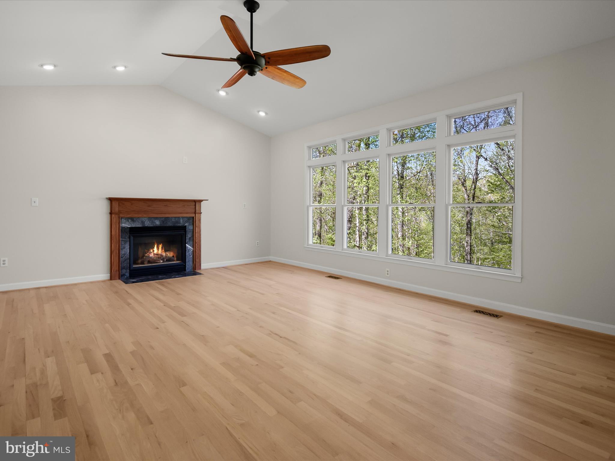 MOUNT HEBRON - Residential