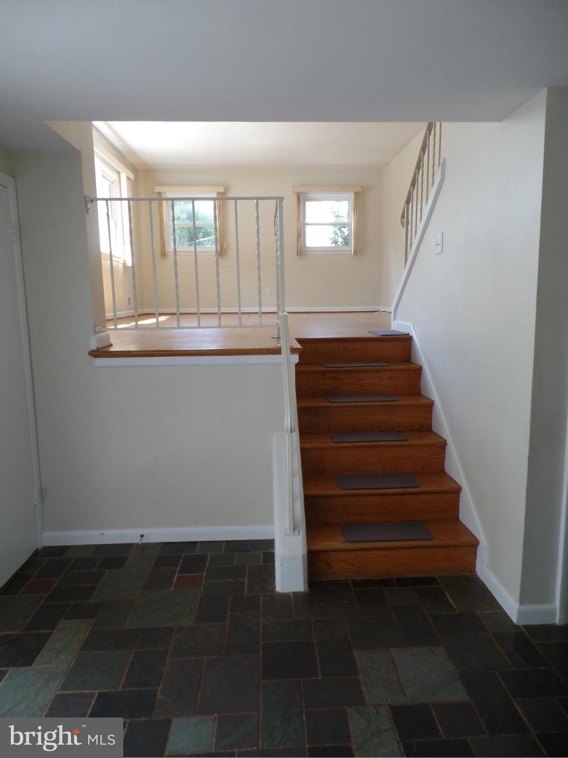 SPY HILL - Residential Lease