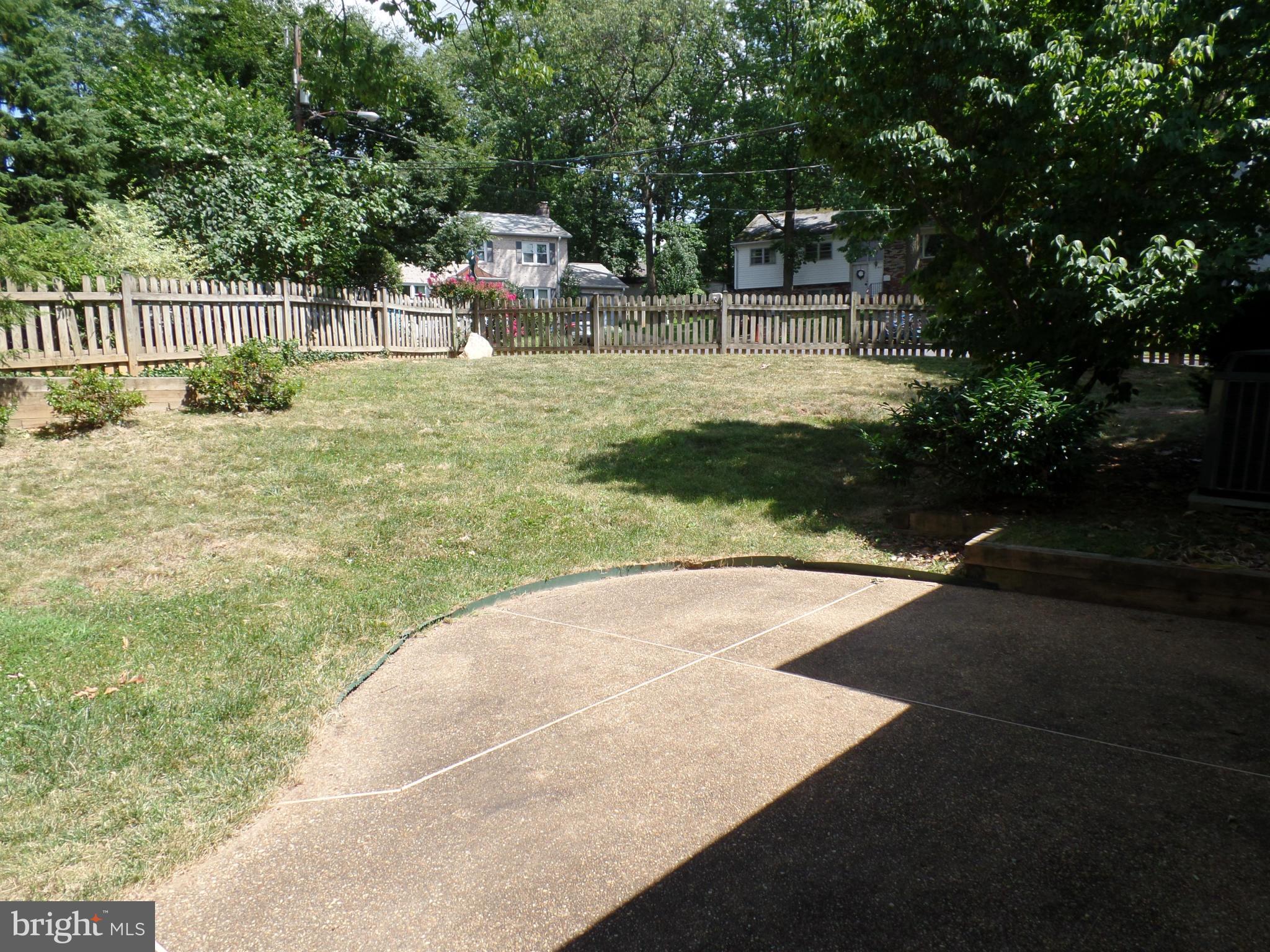 SPY HILL - Residential Lease