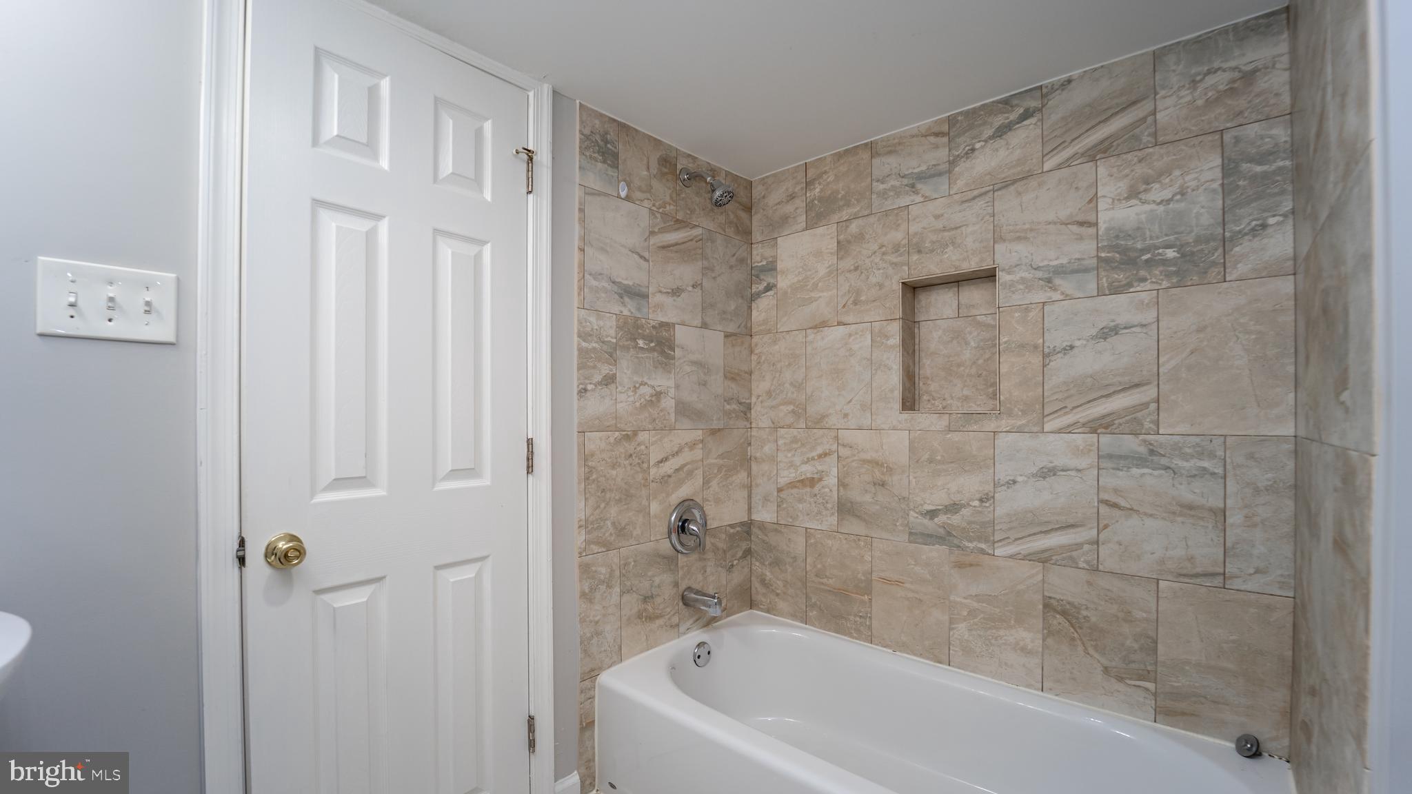 HILLCREST HEIGHTS - Residential