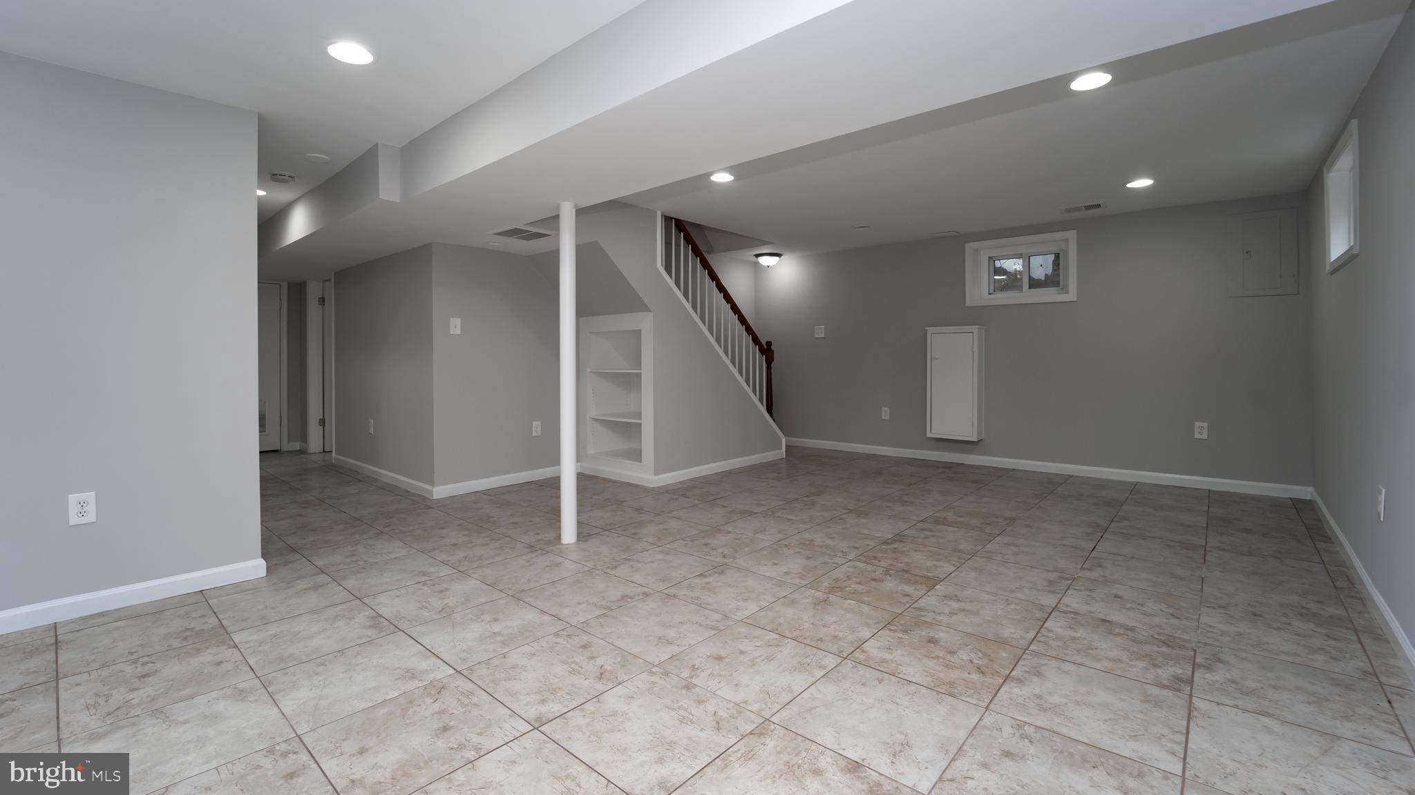 HILLCREST HEIGHTS - Residential