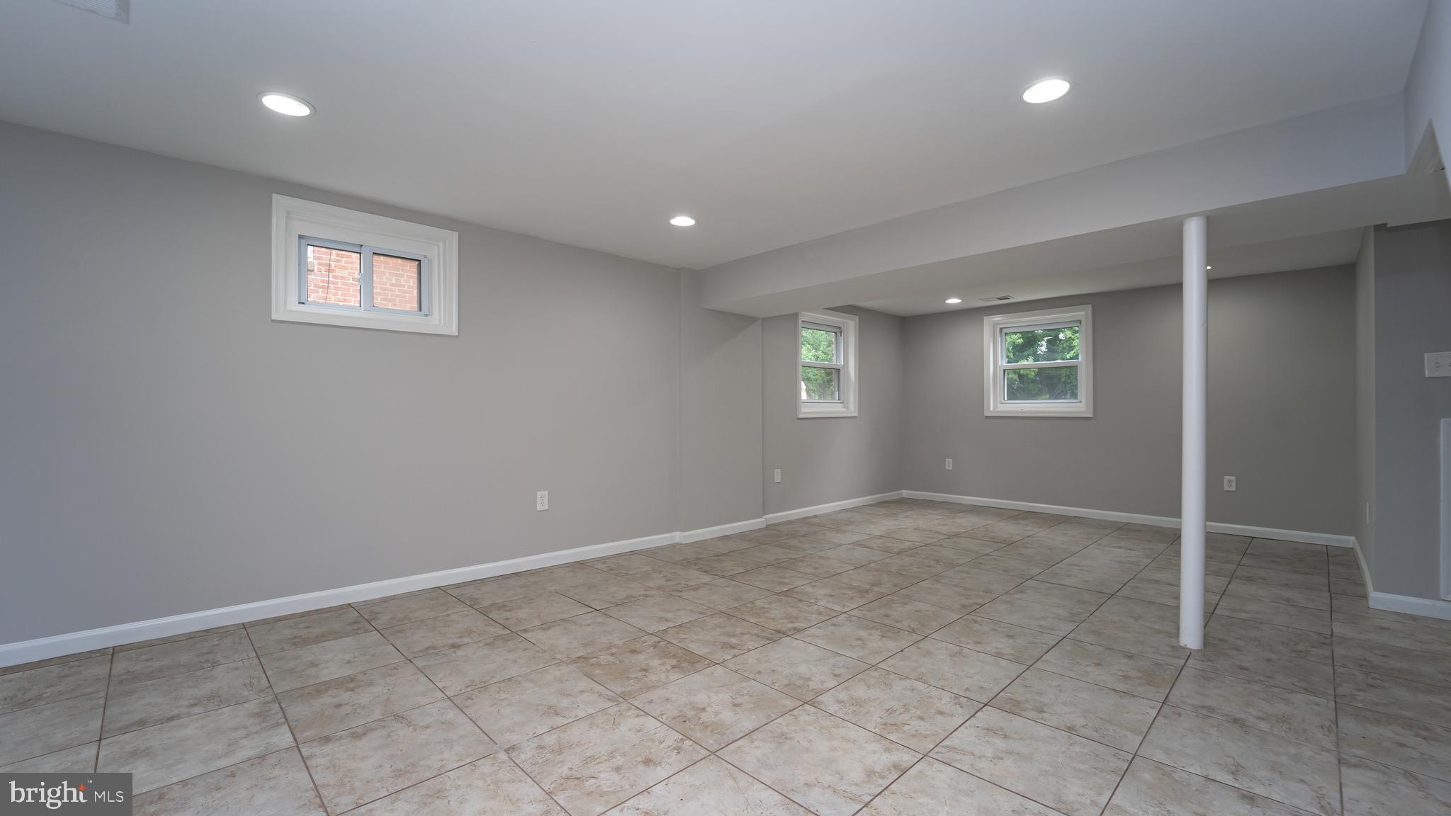 HILLCREST HEIGHTS - Residential