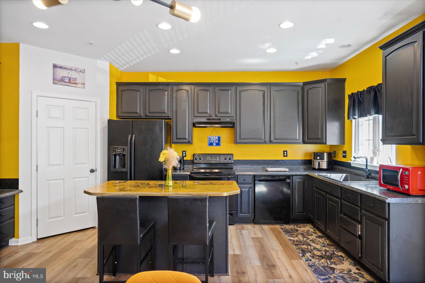 HONEYGO VILLAGE - Residential