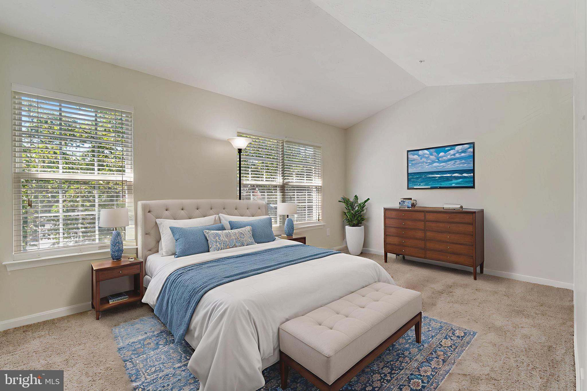 RIVERSIDE - Residential