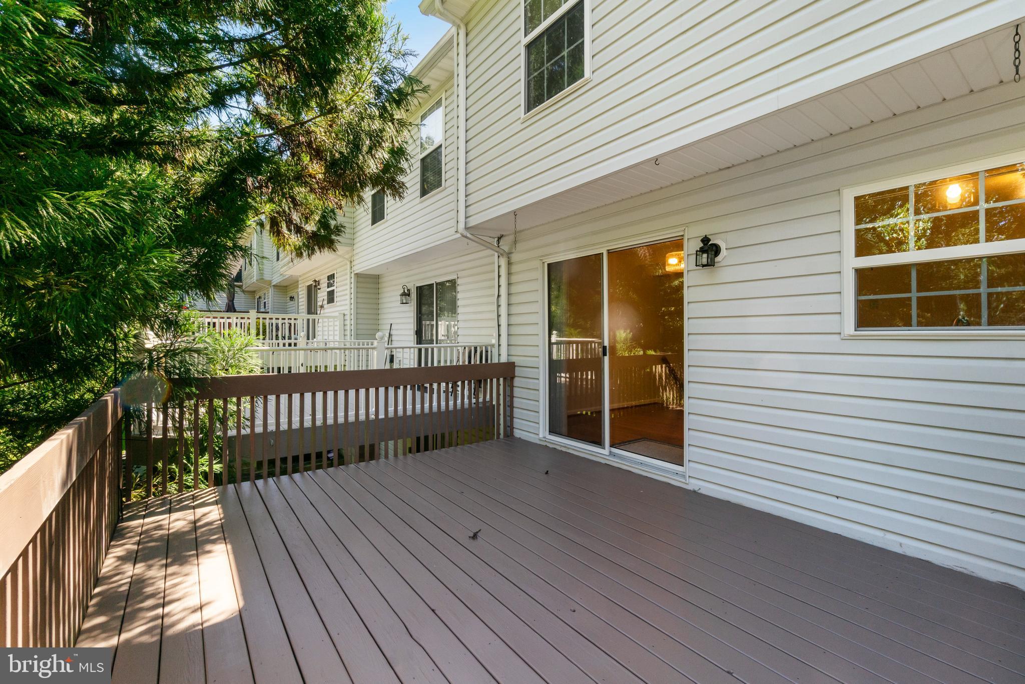 RIVERSIDE - Residential