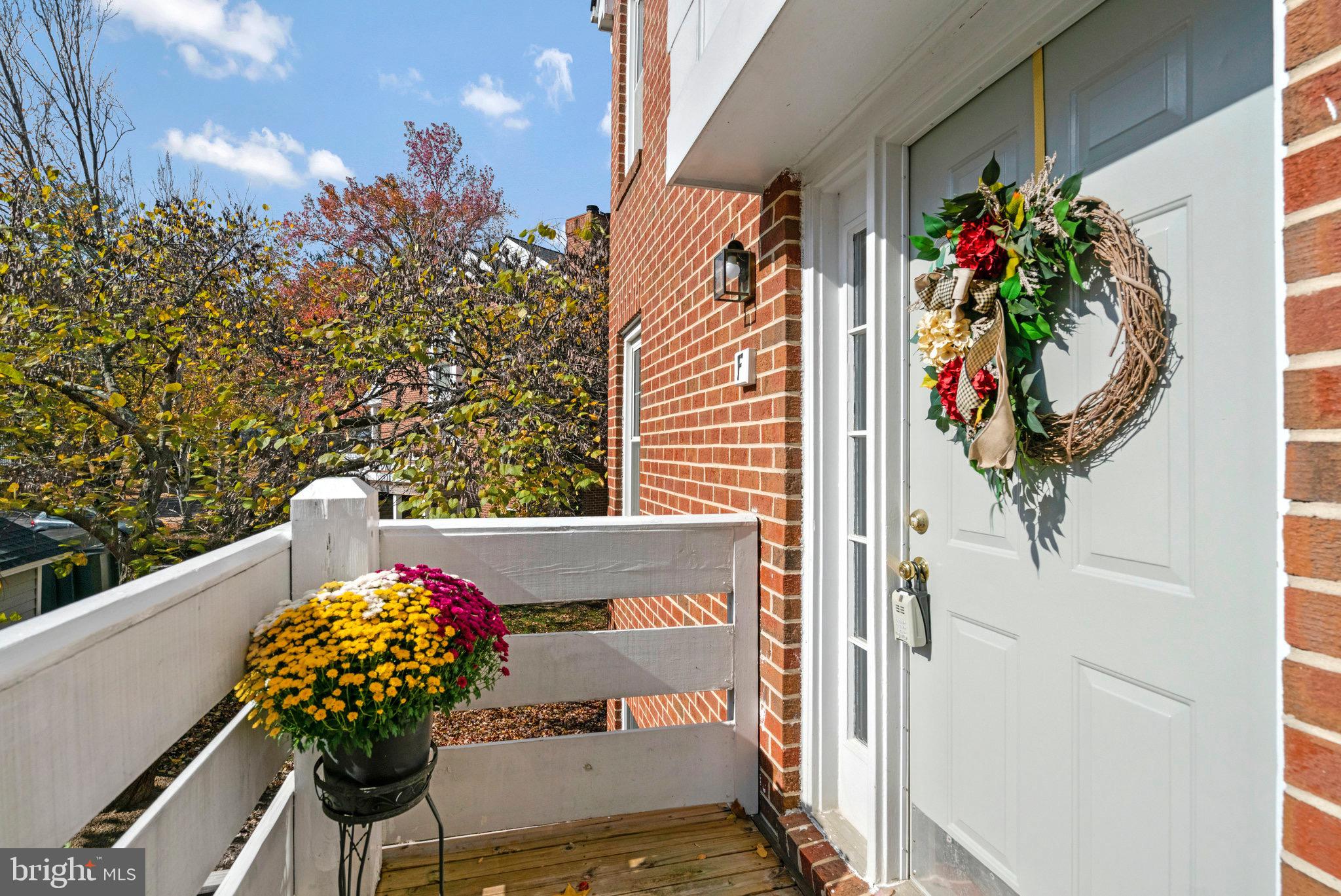 THE COVE - Residential