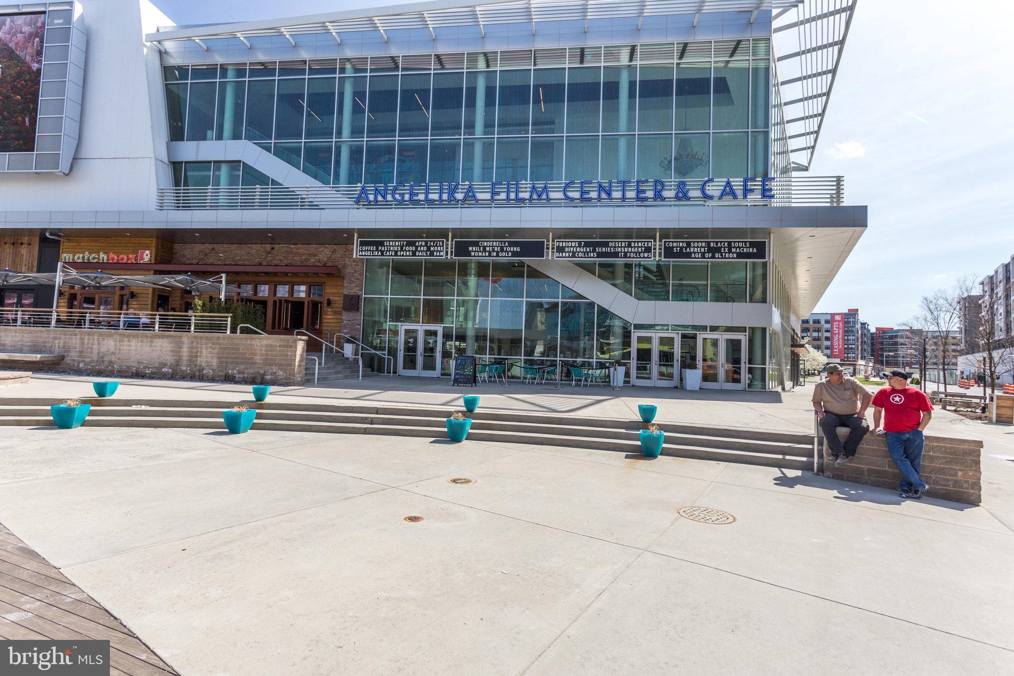 THE COVE - Residential