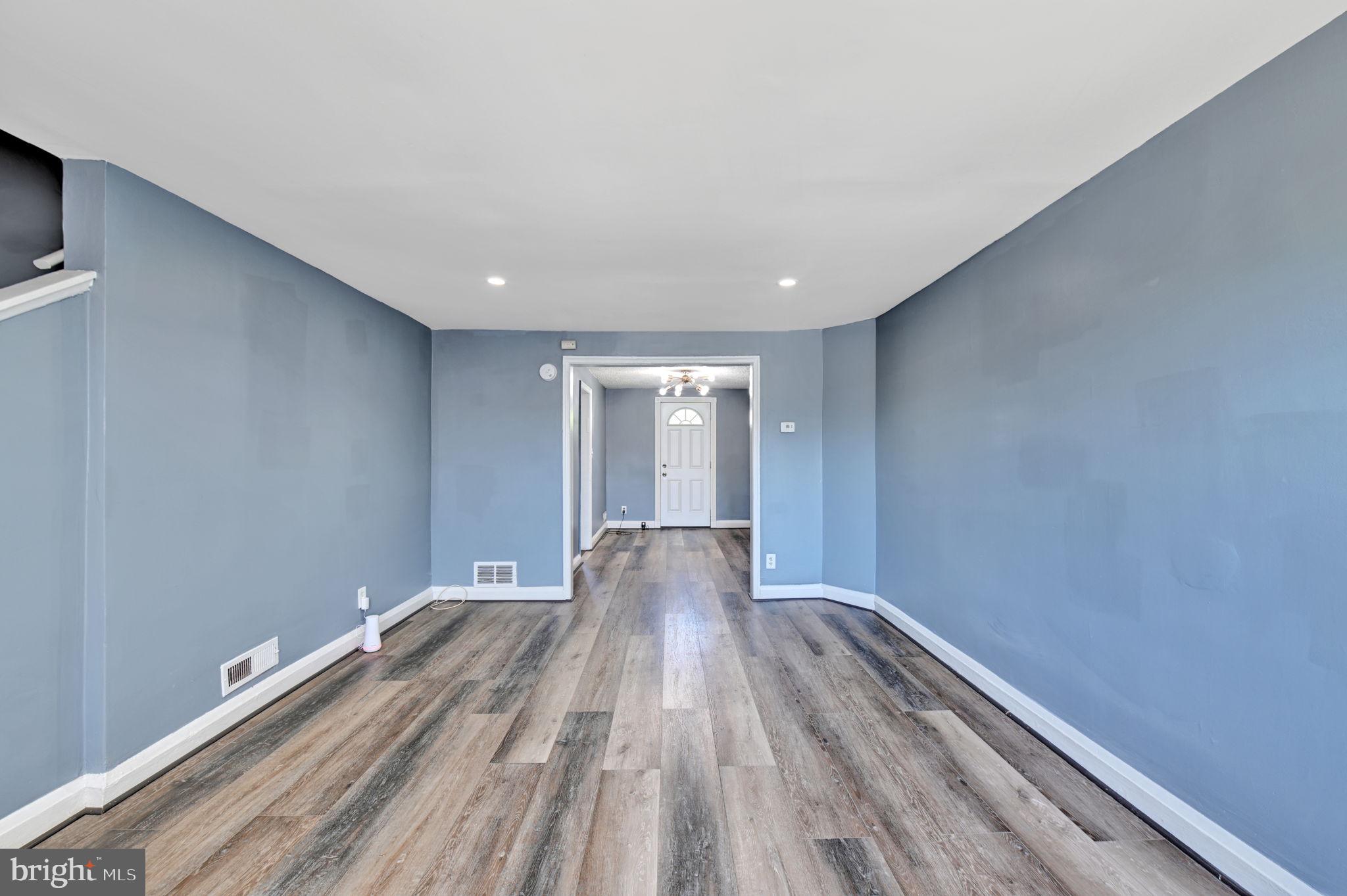 ROSEMONT - Residential