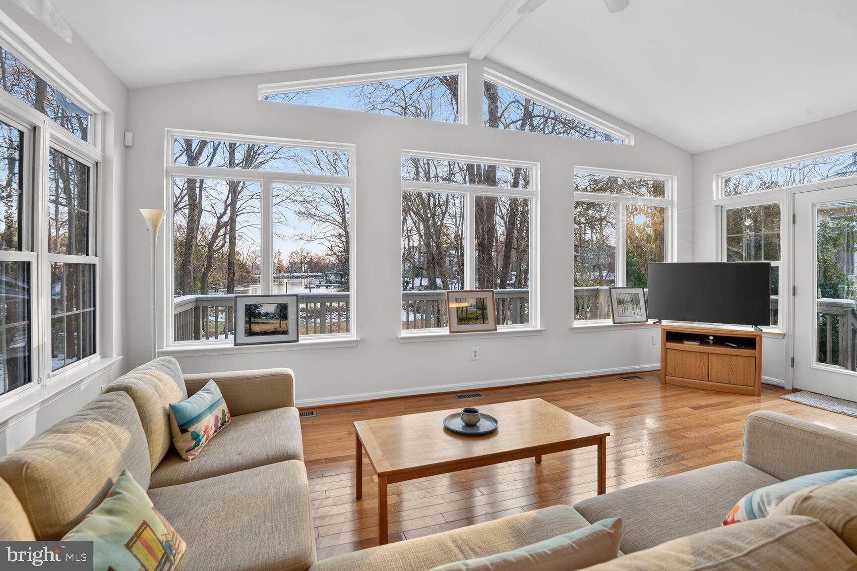 KITTY CREEK - Residential