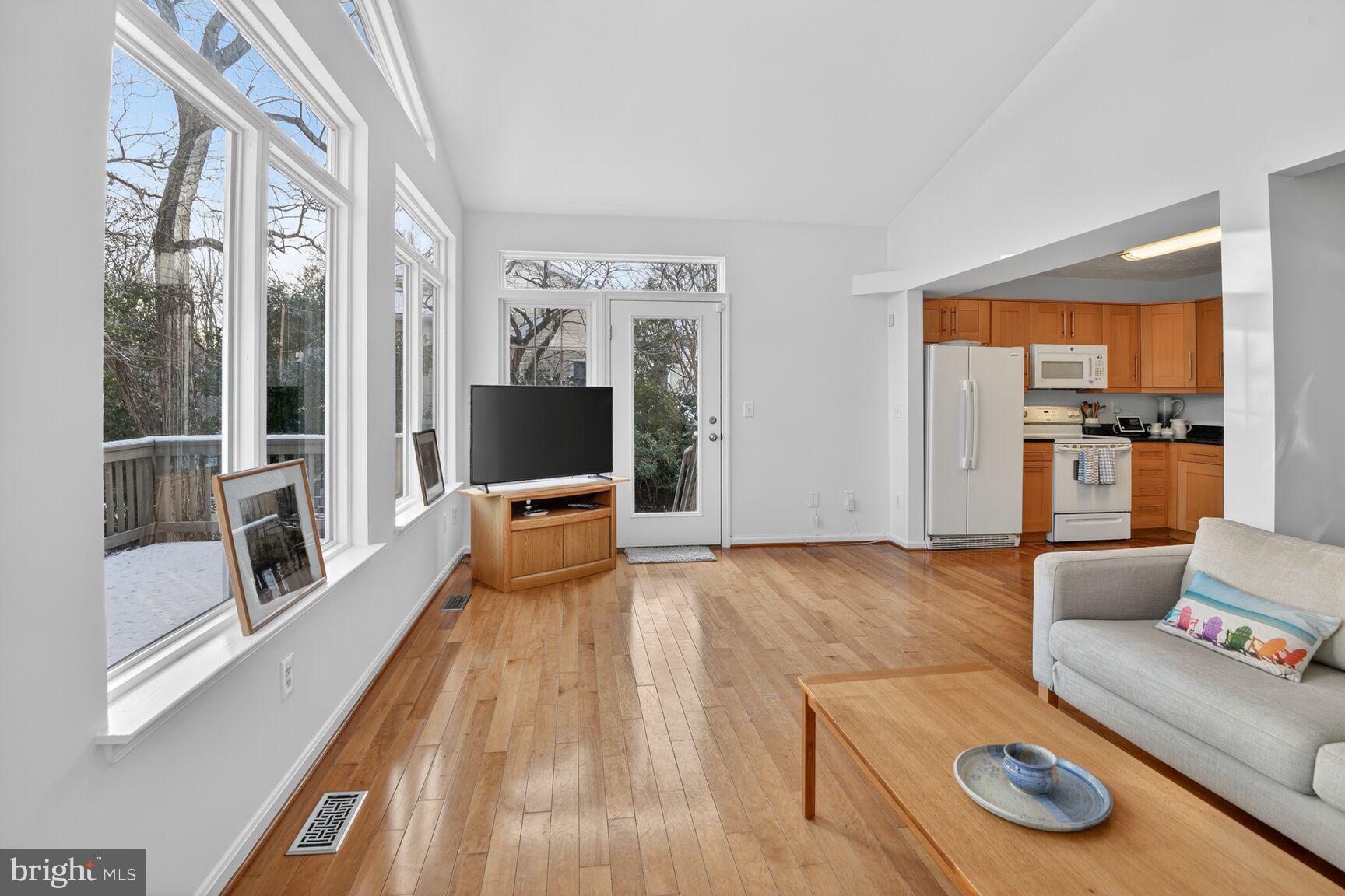 KITTY CREEK - Residential