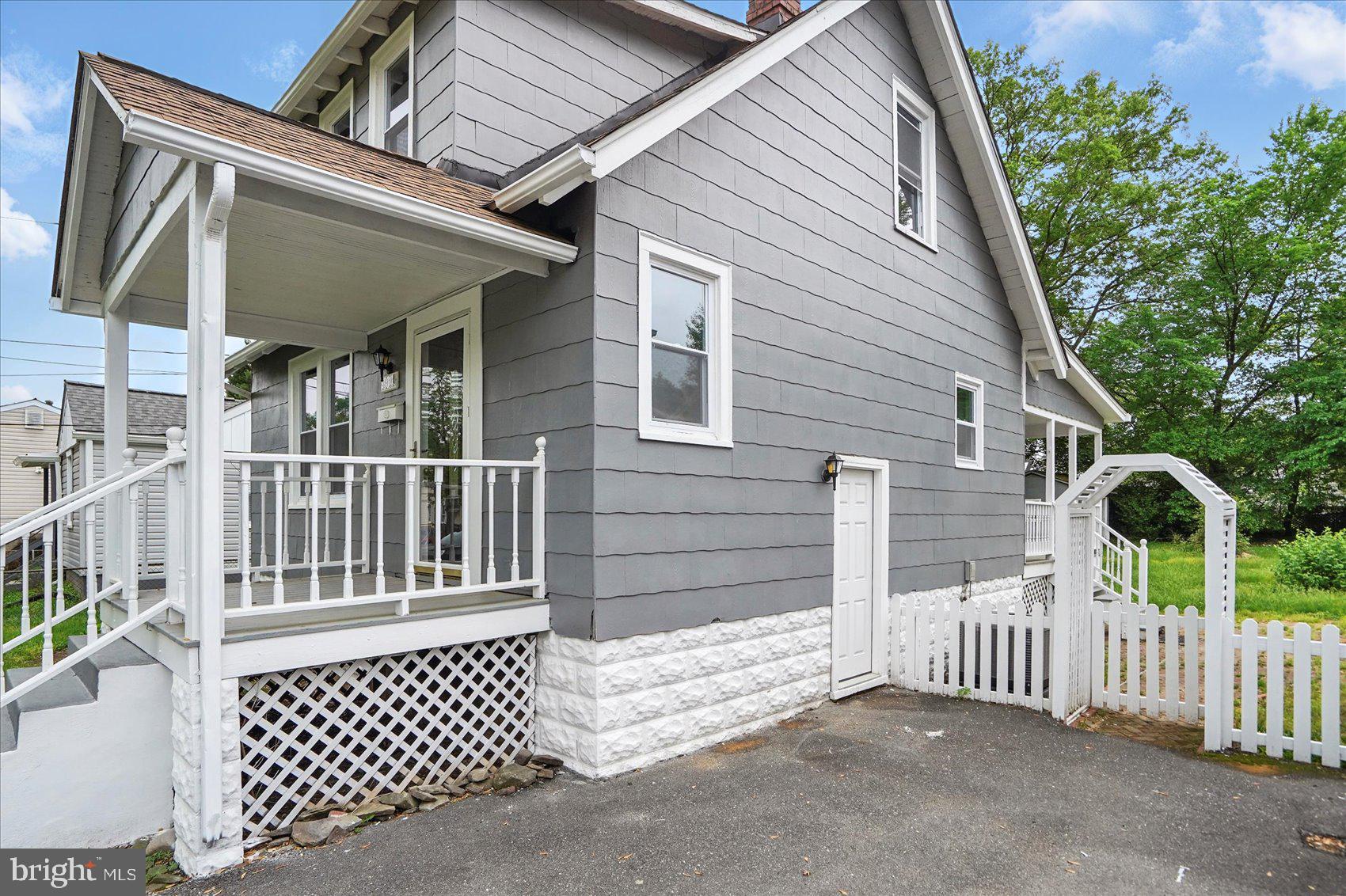 DANIELS PARK- ADDN - Residential