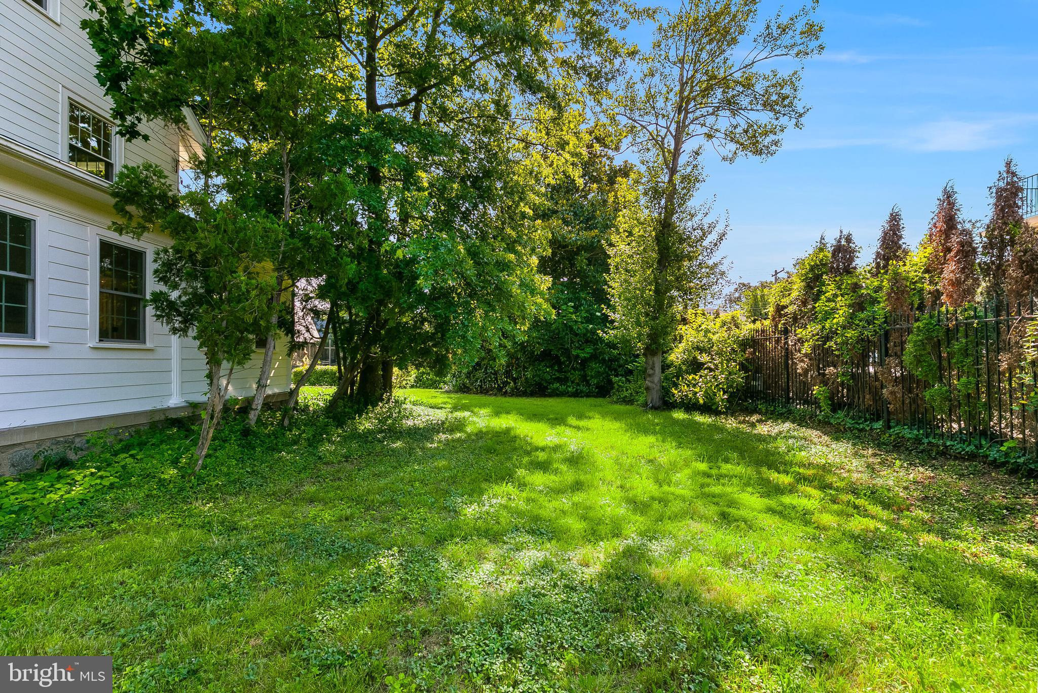 CHEVY CHASE - Residential