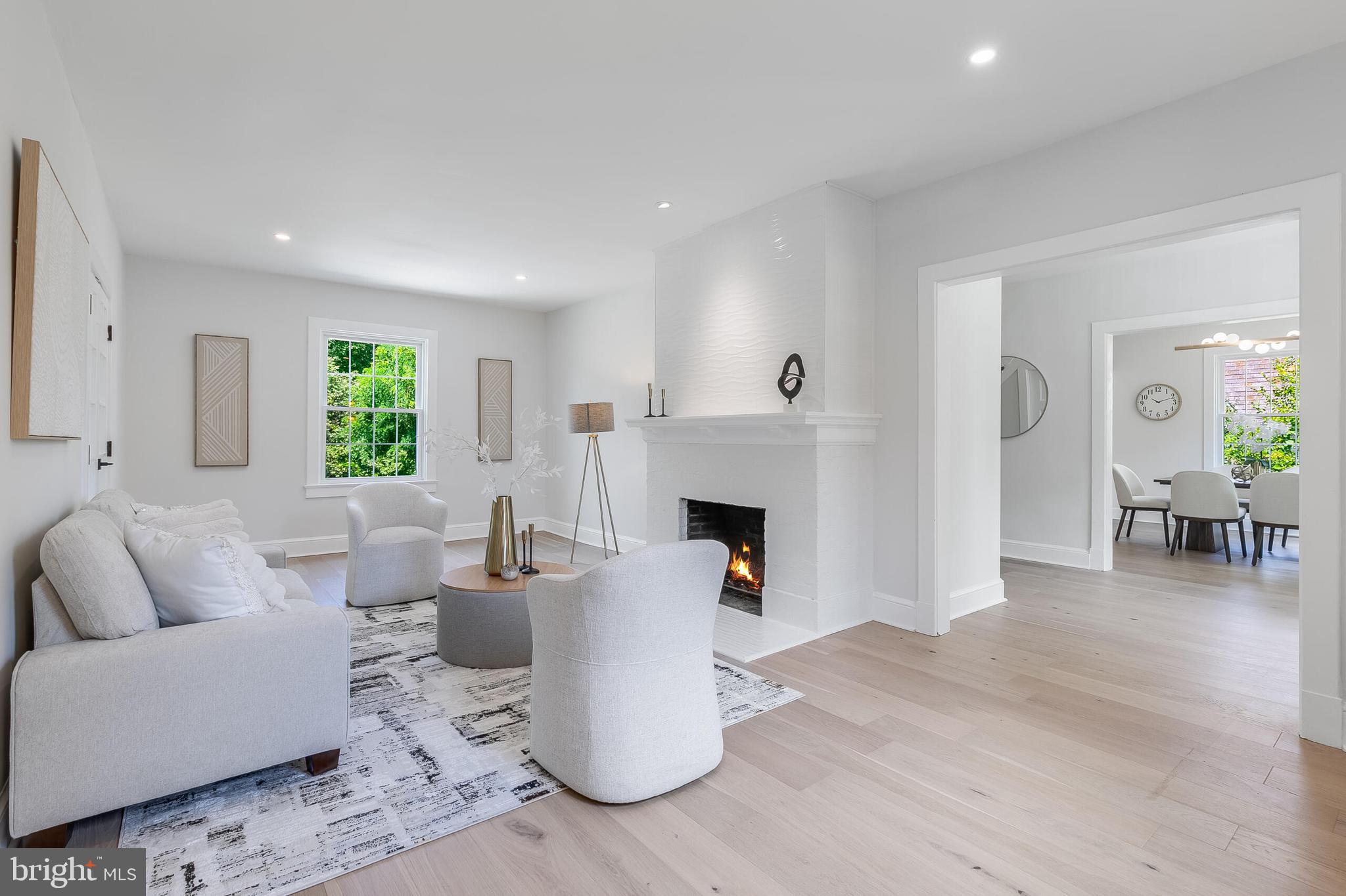 CHEVY CHASE - Residential