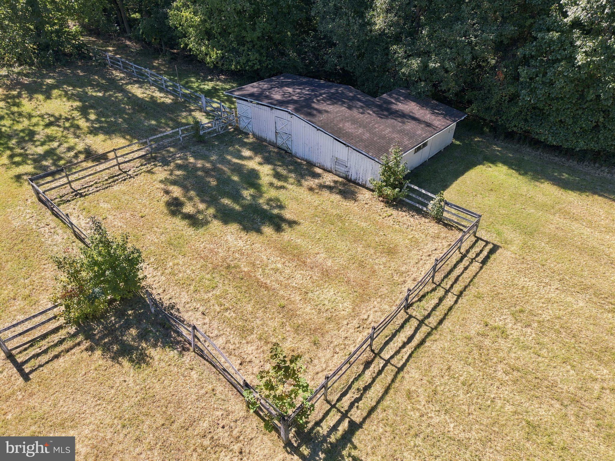 6075 GAIL LANE