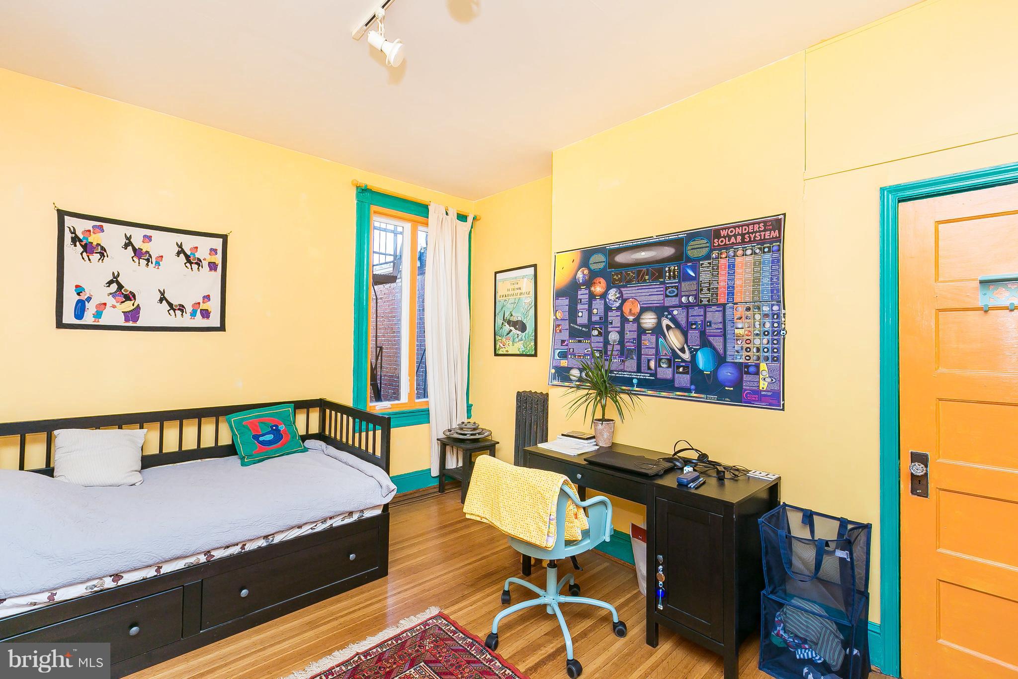 CHARLES VILLAGE - Residential