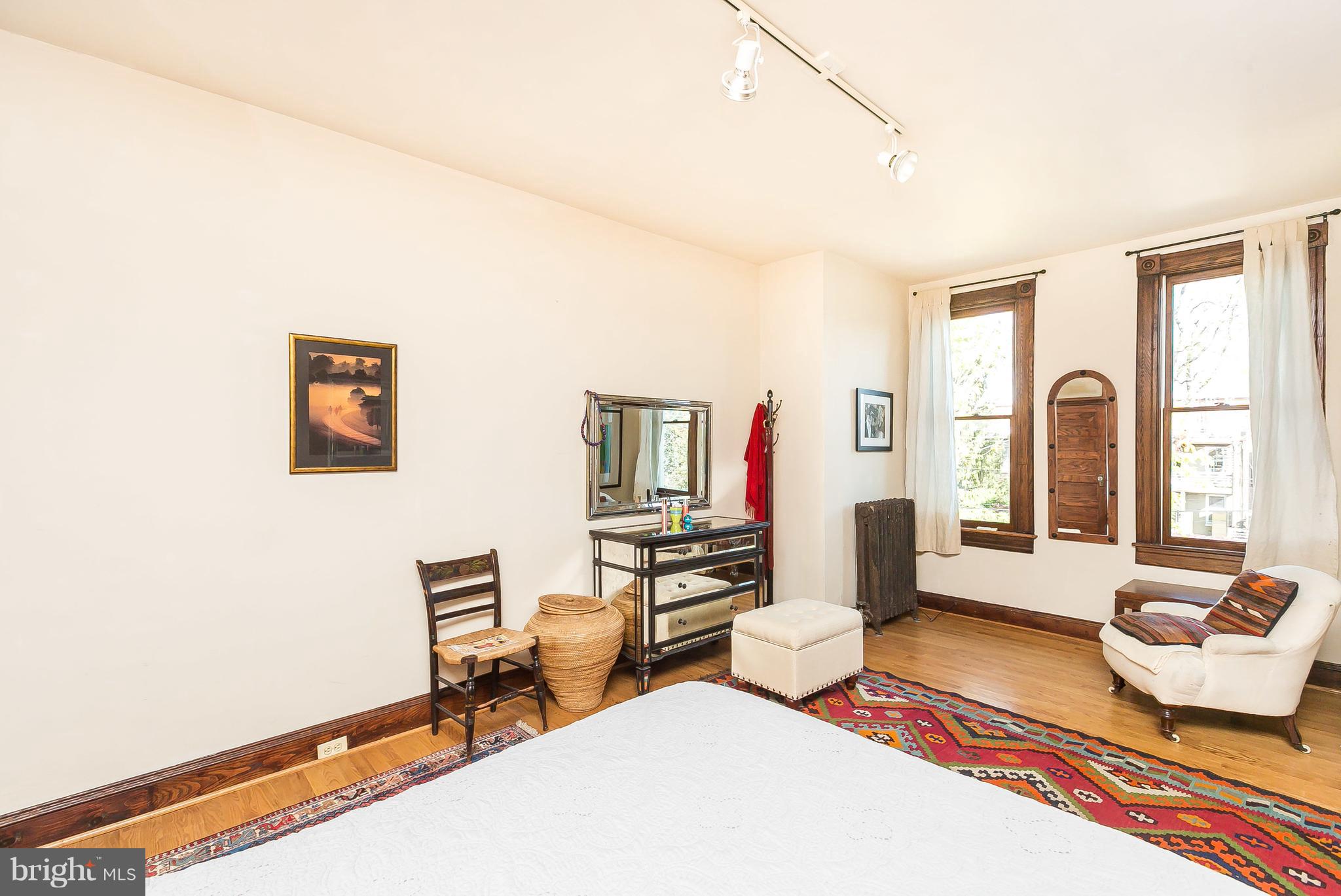 CHARLES VILLAGE - Residential