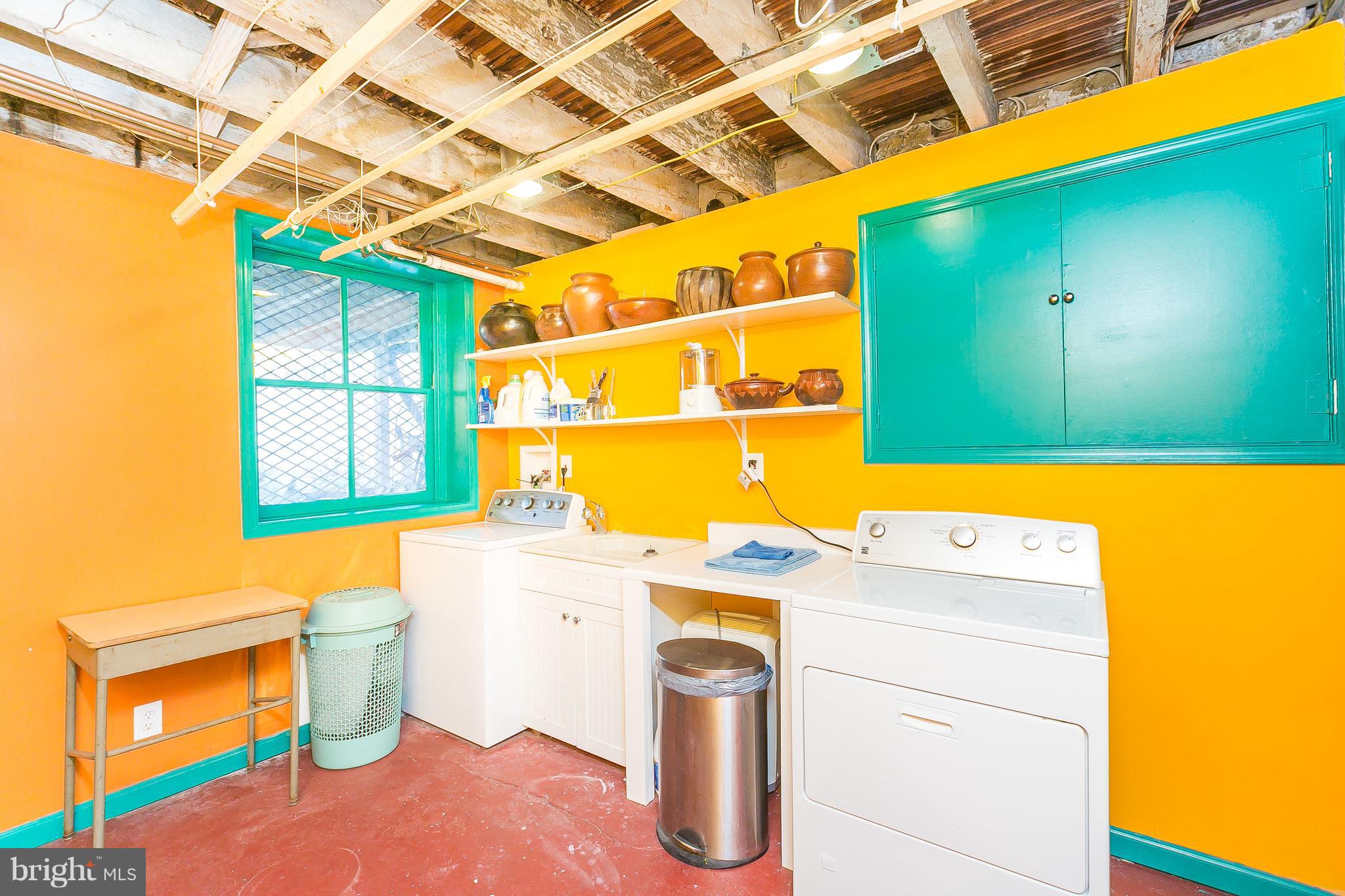 CHARLES VILLAGE - Residential