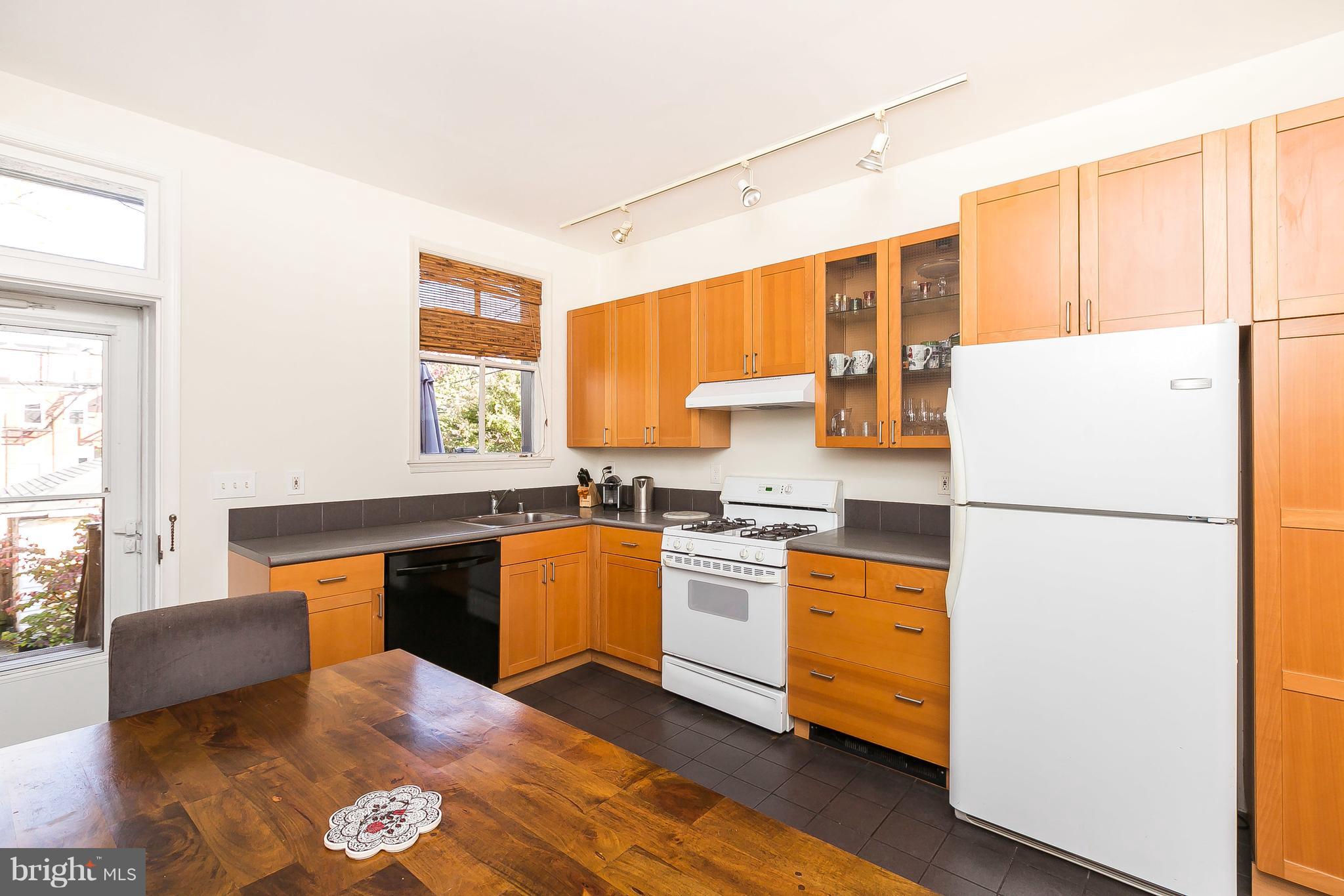 CHARLES VILLAGE - Residential