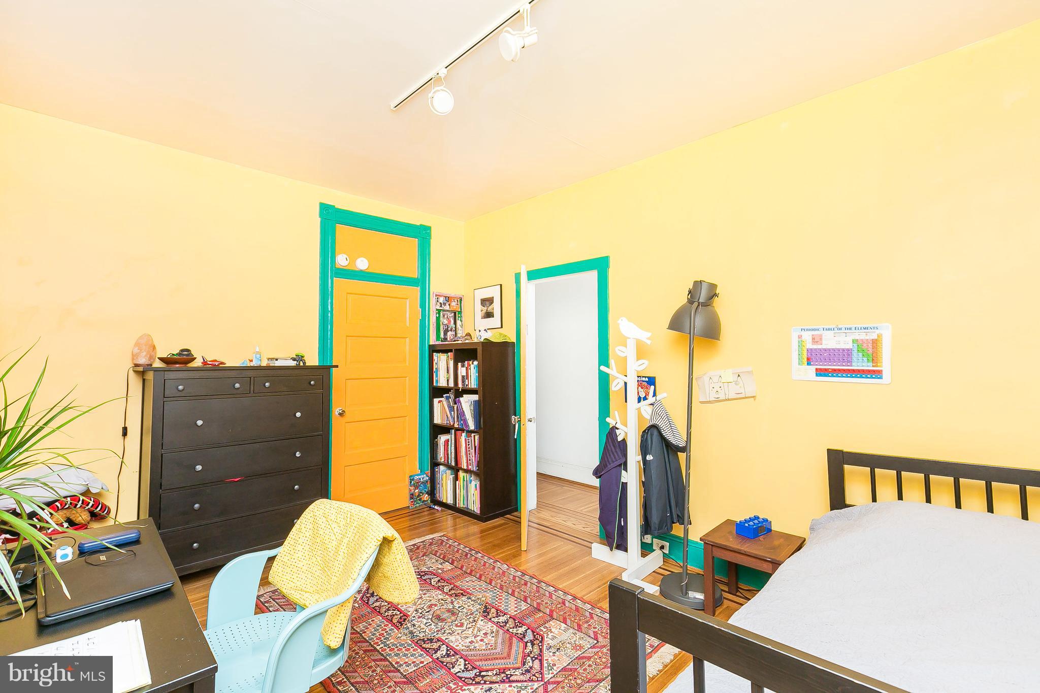 CHARLES VILLAGE - Residential