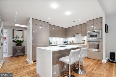 1781 N PIERCE STREET 604 ARLINGTON VA 22209
