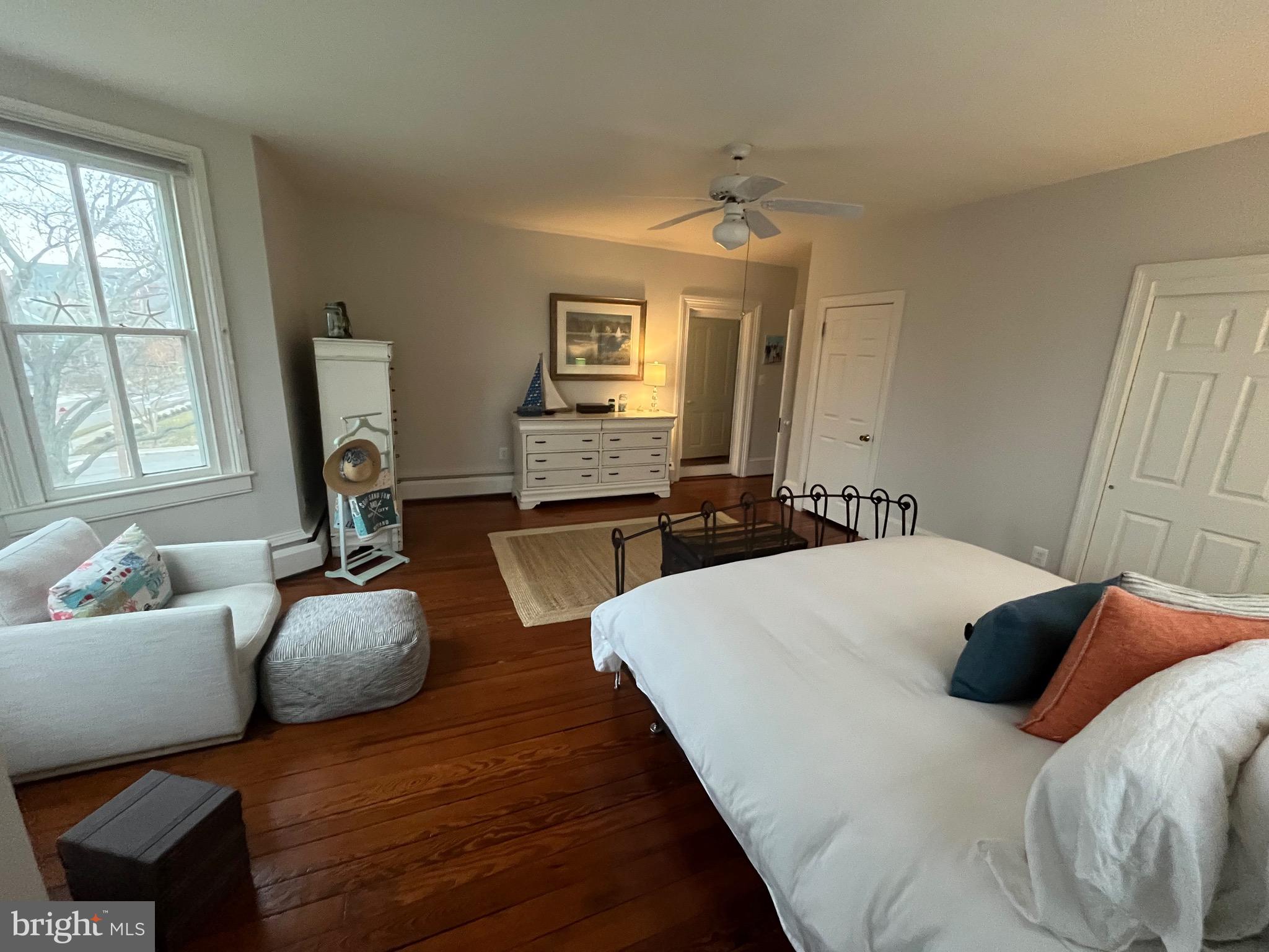 TOWN OF CENTREVILLE - Residential