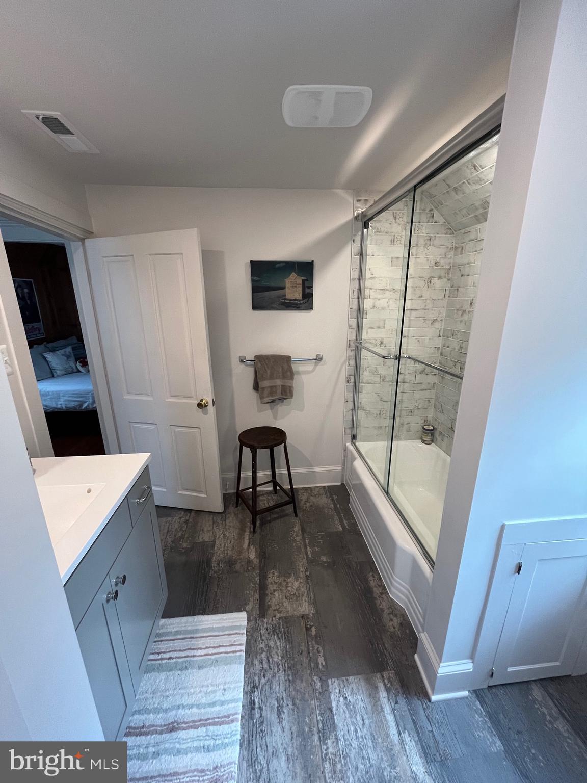 TOWN OF CENTREVILLE - Residential