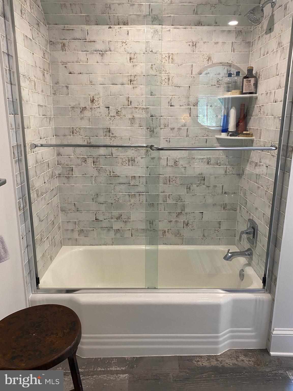 TOWN OF CENTREVILLE - Residential