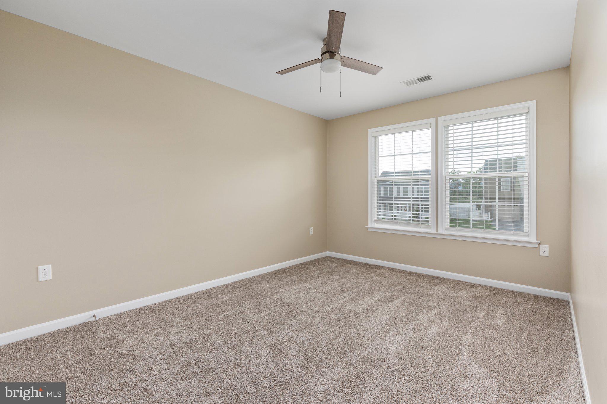 BENTWOOD ESTATES - Residential Lease