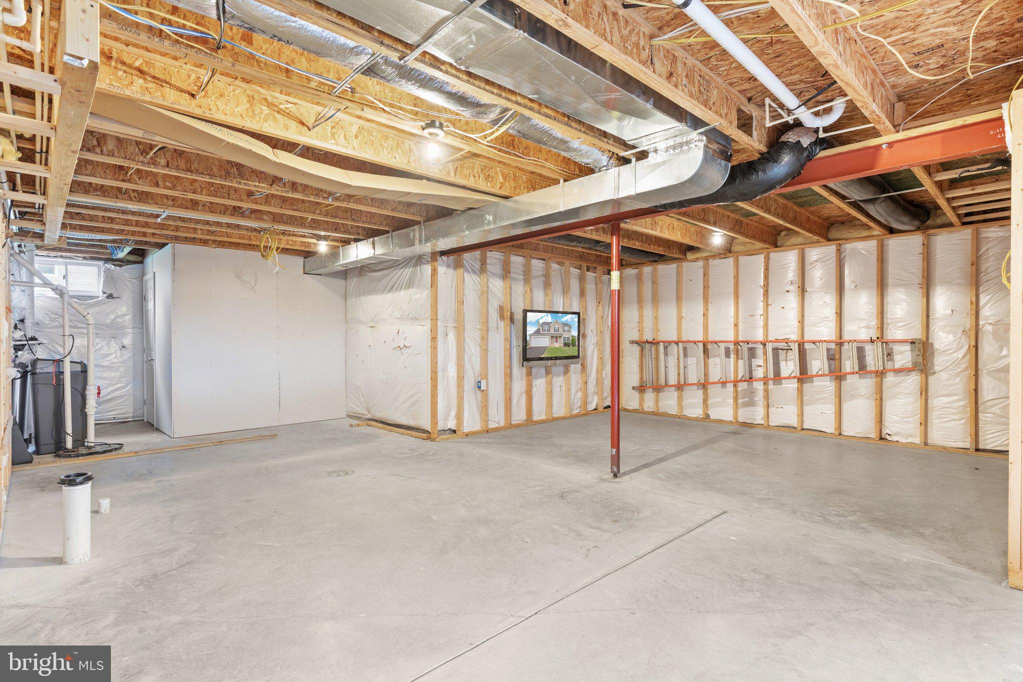 BENTWOOD ESTATES - Residential Lease