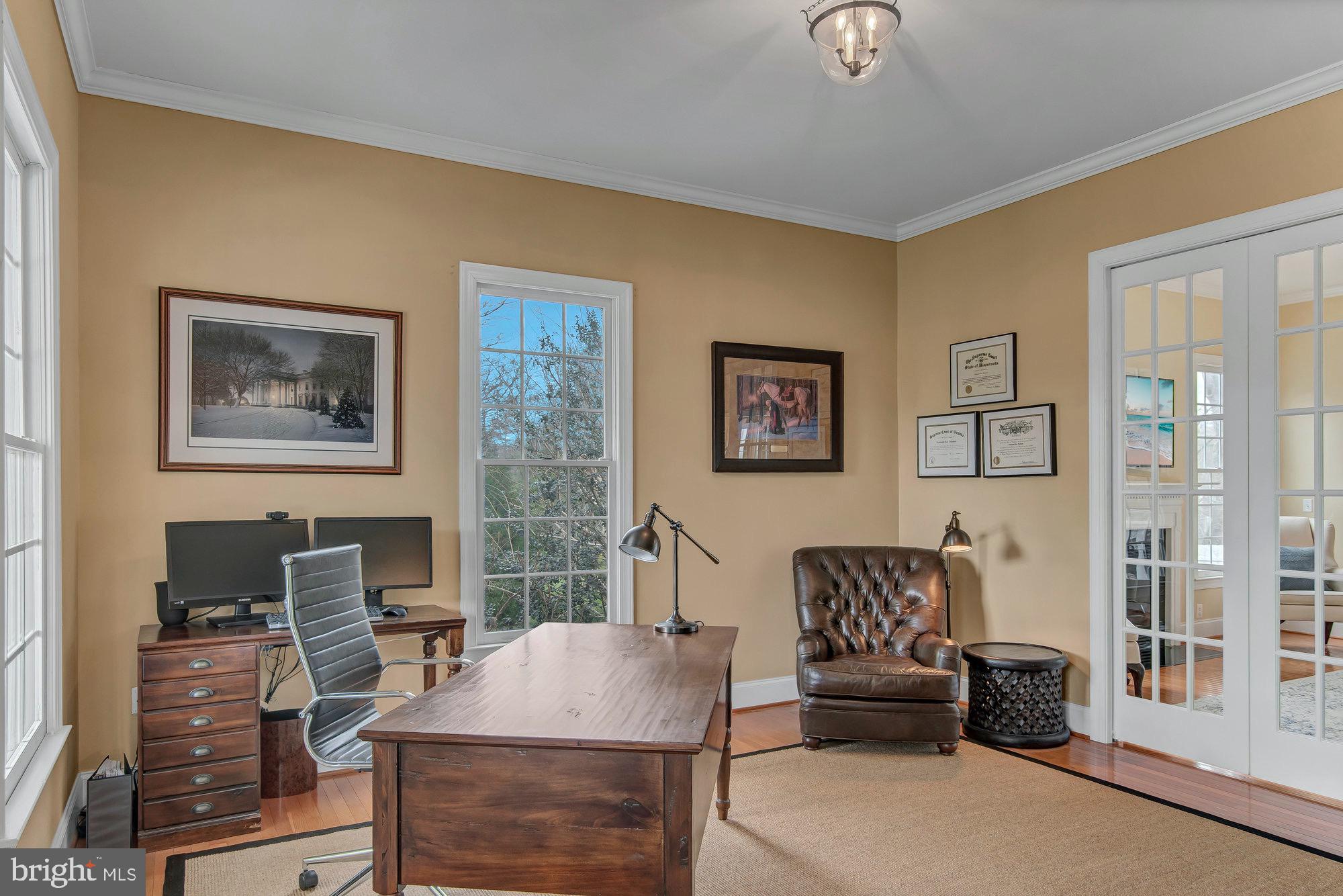 OAKCREST - Residential