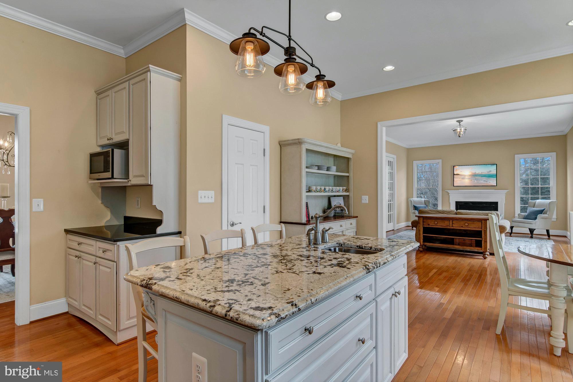 OAKCREST - Residential