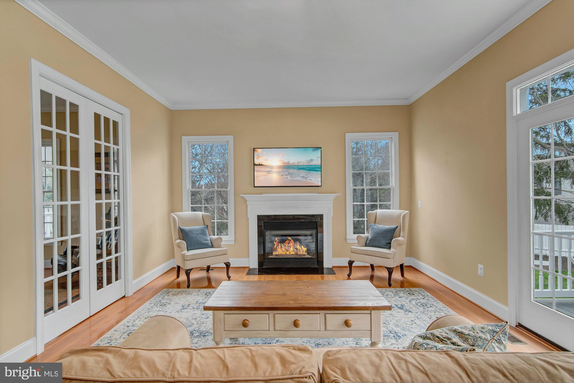 OAKCREST - Residential